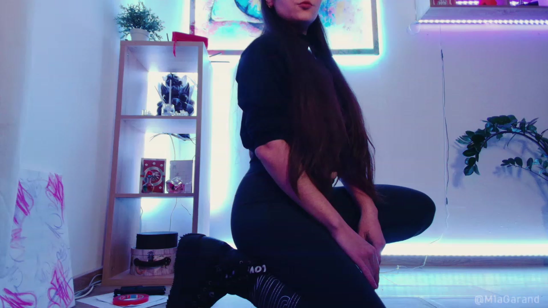 Gallery image thumbnail from M1aGarand's myfreecams stream on, 11/14/2022, 22:38 image 15 of 20