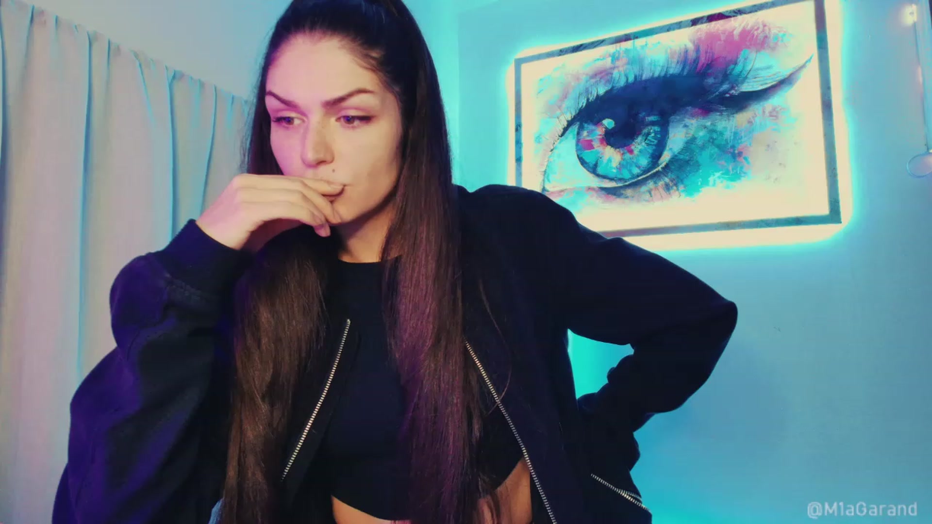 Gallery image thumbnail from M1aGarand's myfreecams stream on, 11/19/2022, 21:31 image 18 of 20