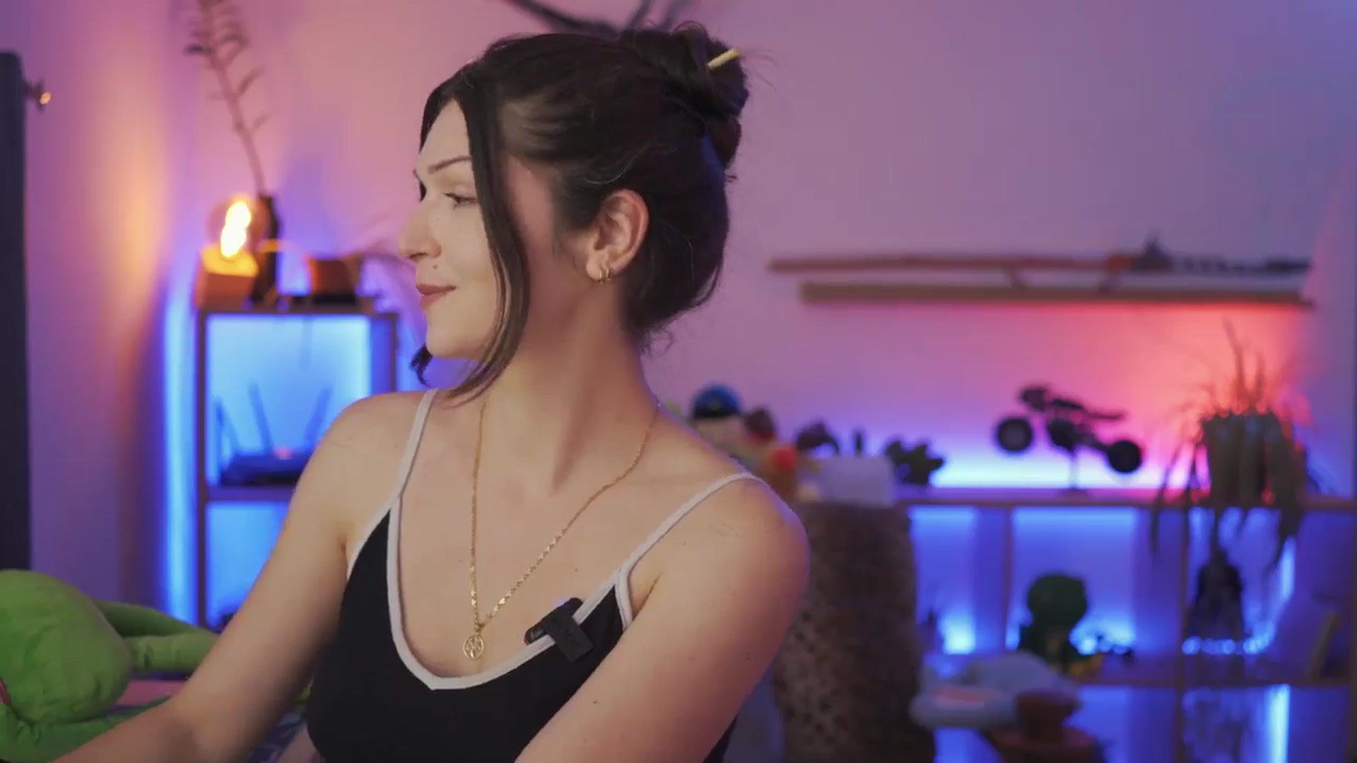 Gallery image thumbnail from M1aGarand's myfreecams stream on, 08/08/2024, 24:30 image 6 of 20