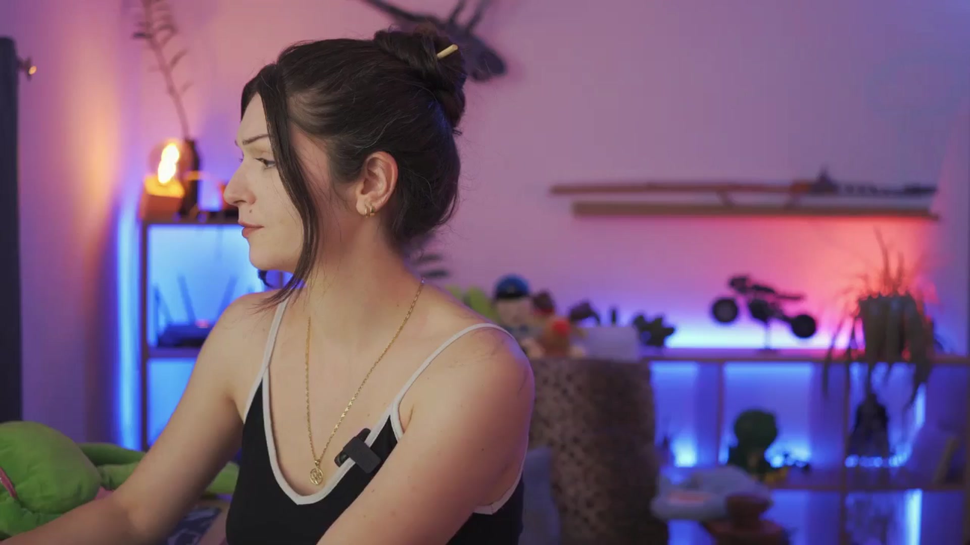 Gallery image thumbnail from M1aGarand's myfreecams stream on, 08/08/2024, 24:30 image 12 of 20