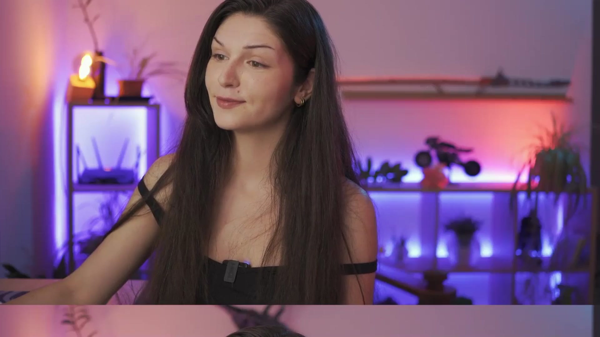 Gallery image thumbnail from M1aGarand's myfreecams stream on, 08/14/2024, 24:46 image 12 of 20