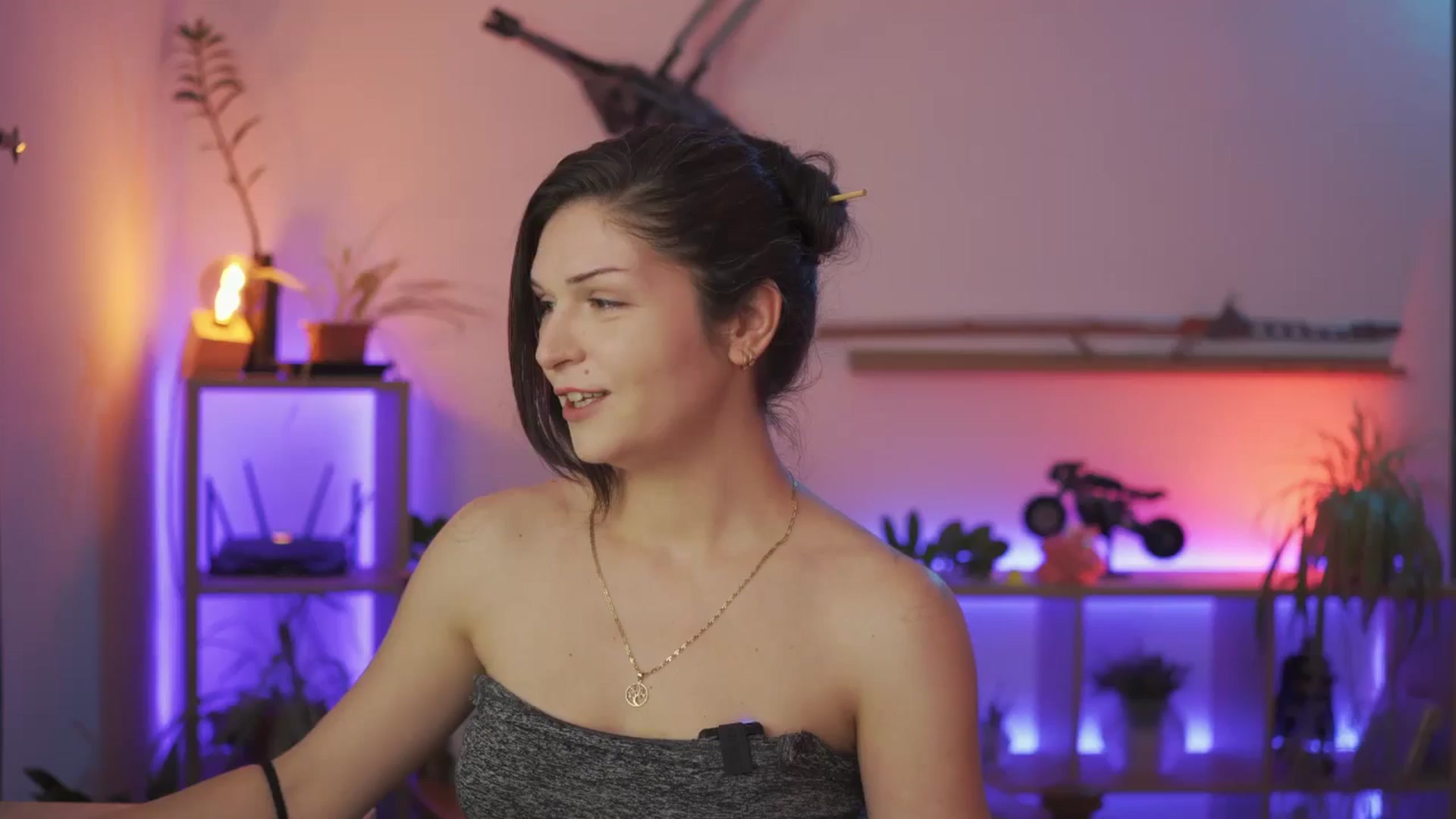 Gallery image thumbnail from M1aGarand's myfreecams stream on, 08/15/2024, 24:20 image 15 of 20