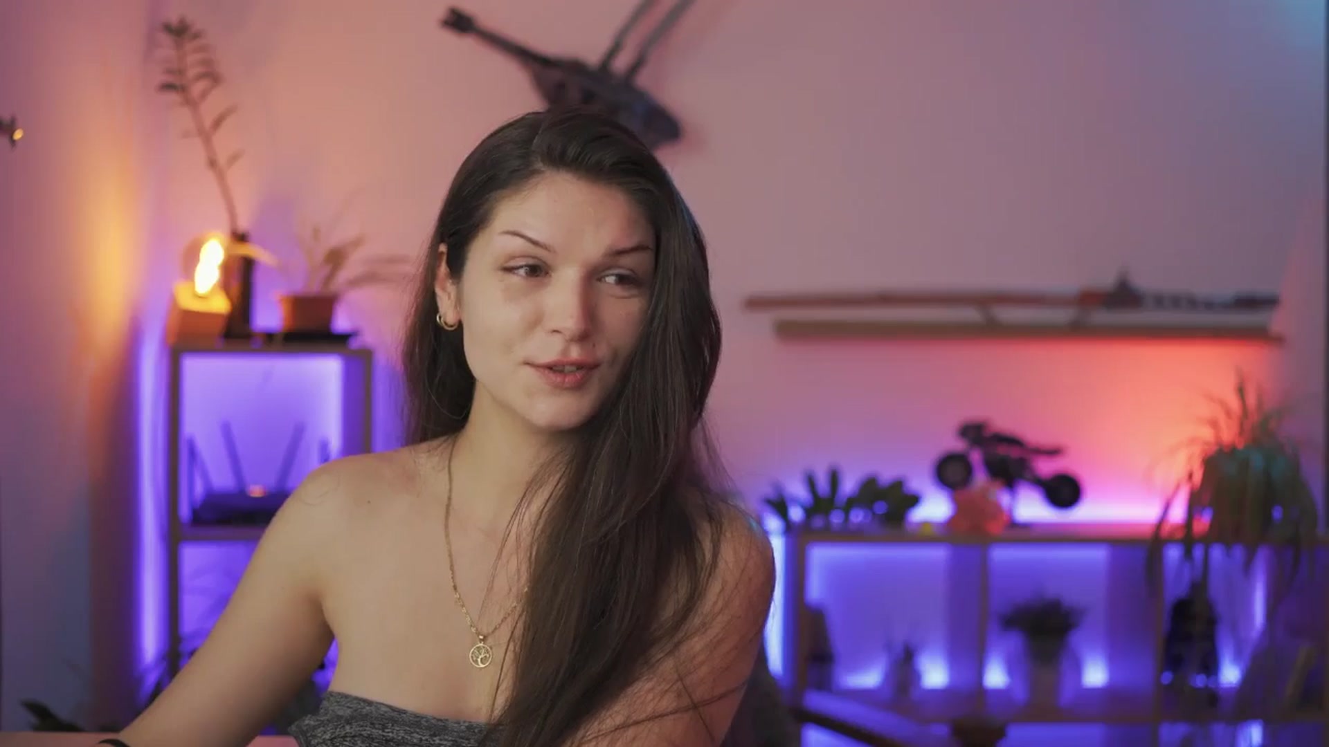 Gallery image thumbnail from M1aGarand's myfreecams stream on, 08/15/2024, 01:36 image 19 of 20