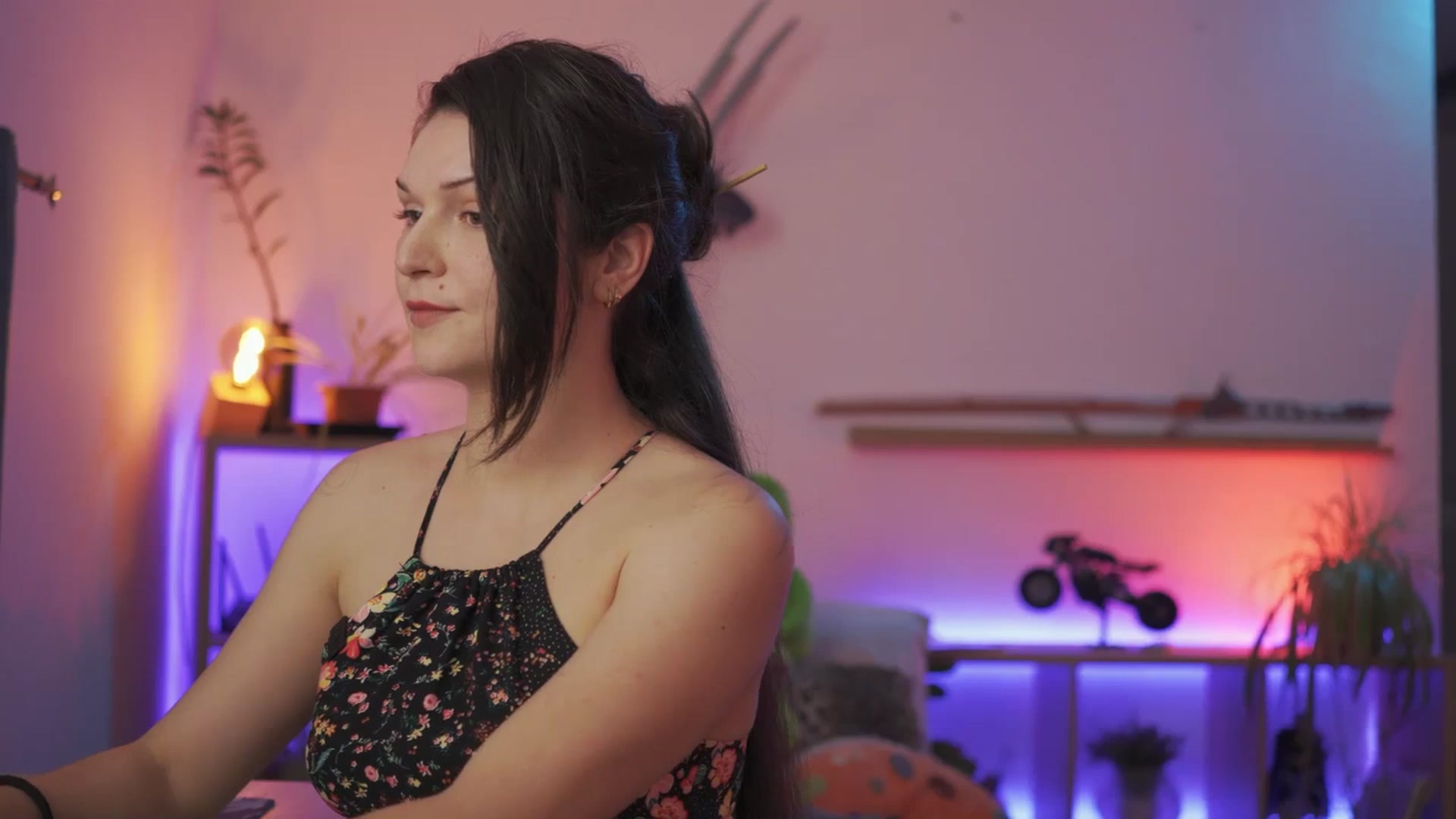 Gallery image thumbnail from M1aGarand's myfreecams stream on, 08/19/2024, 24:35 image 9 of 20