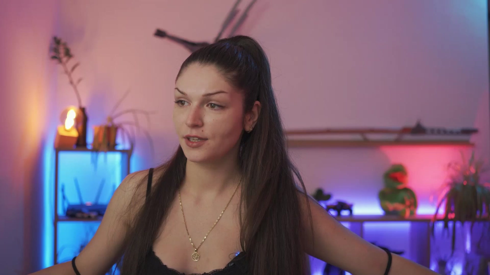 Gallery image thumbnail from M1aGarand's myfreecams stream on, 09/07/2024, 23:55 image 16 of 20