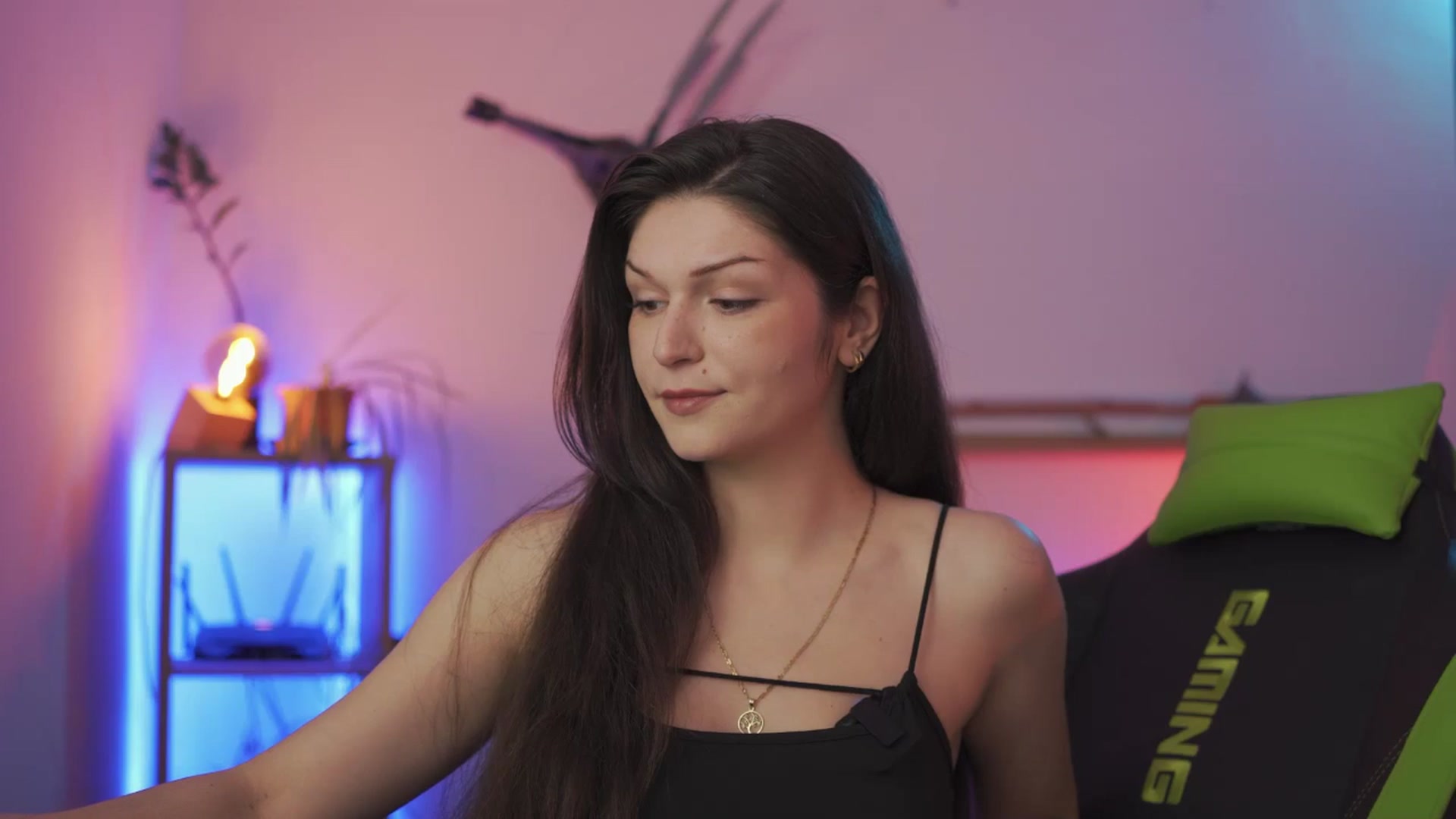 Gallery image thumbnail from M1aGarand's myfreecams stream on, 09/15/2024, 24:09 image 5 of 20