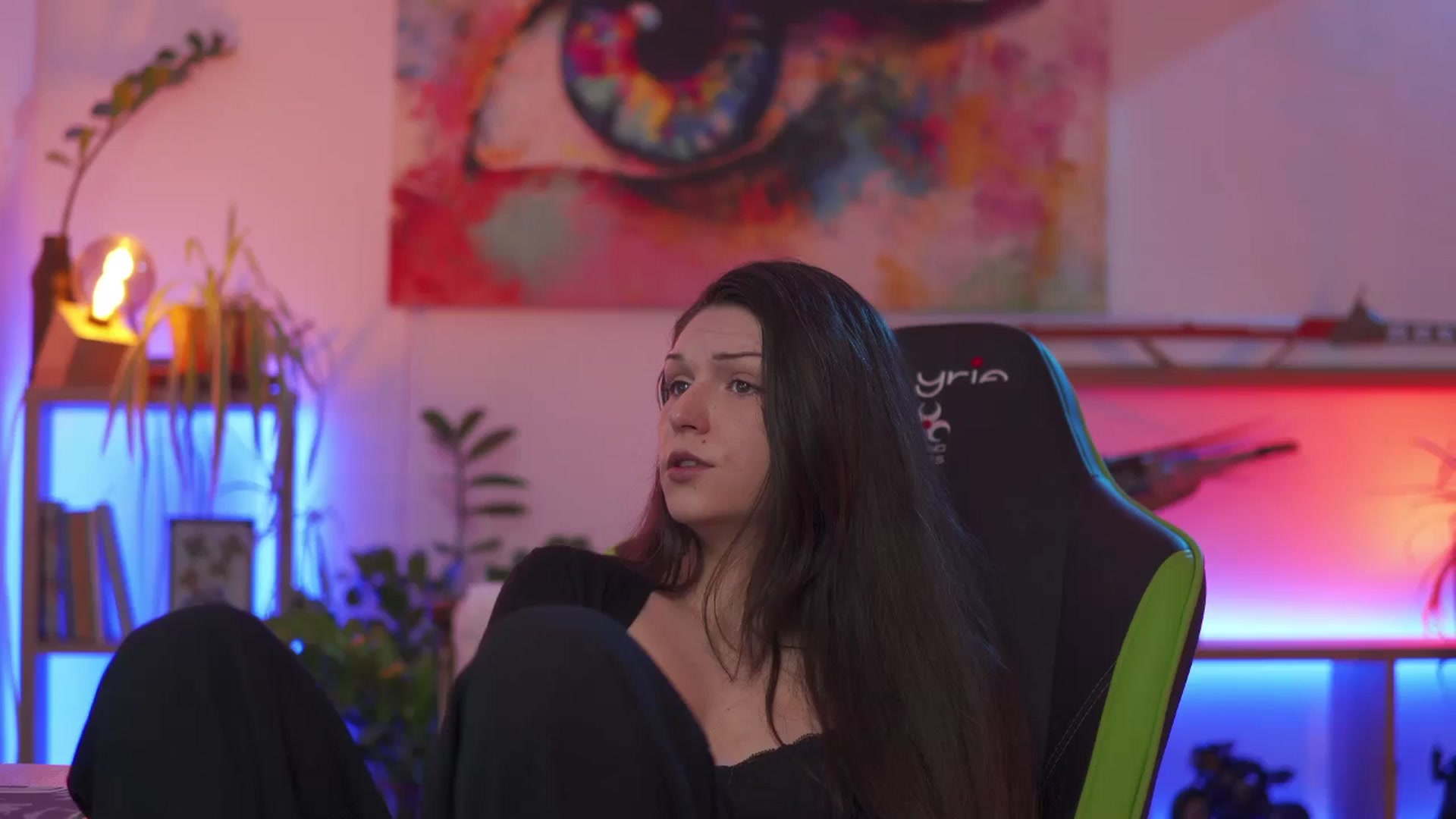 Gallery image thumbnail from M1aGarand's myfreecams stream on, 11/18/2024, 02:10 image 15 of 20