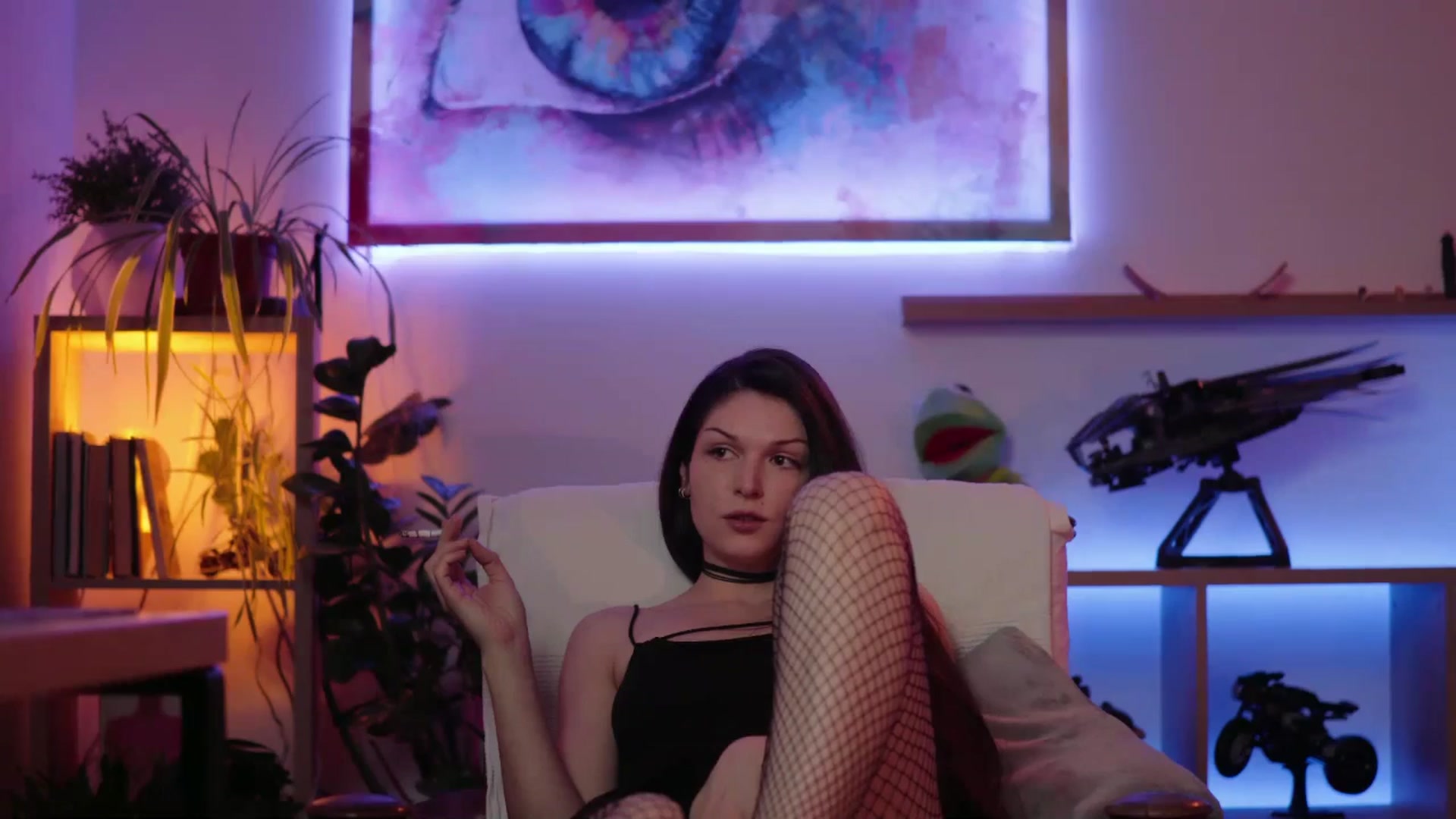 Gallery image thumbnail from M1aGarand's myfreecams stream on, 04/13/2025, 24:44 image 7 of 20