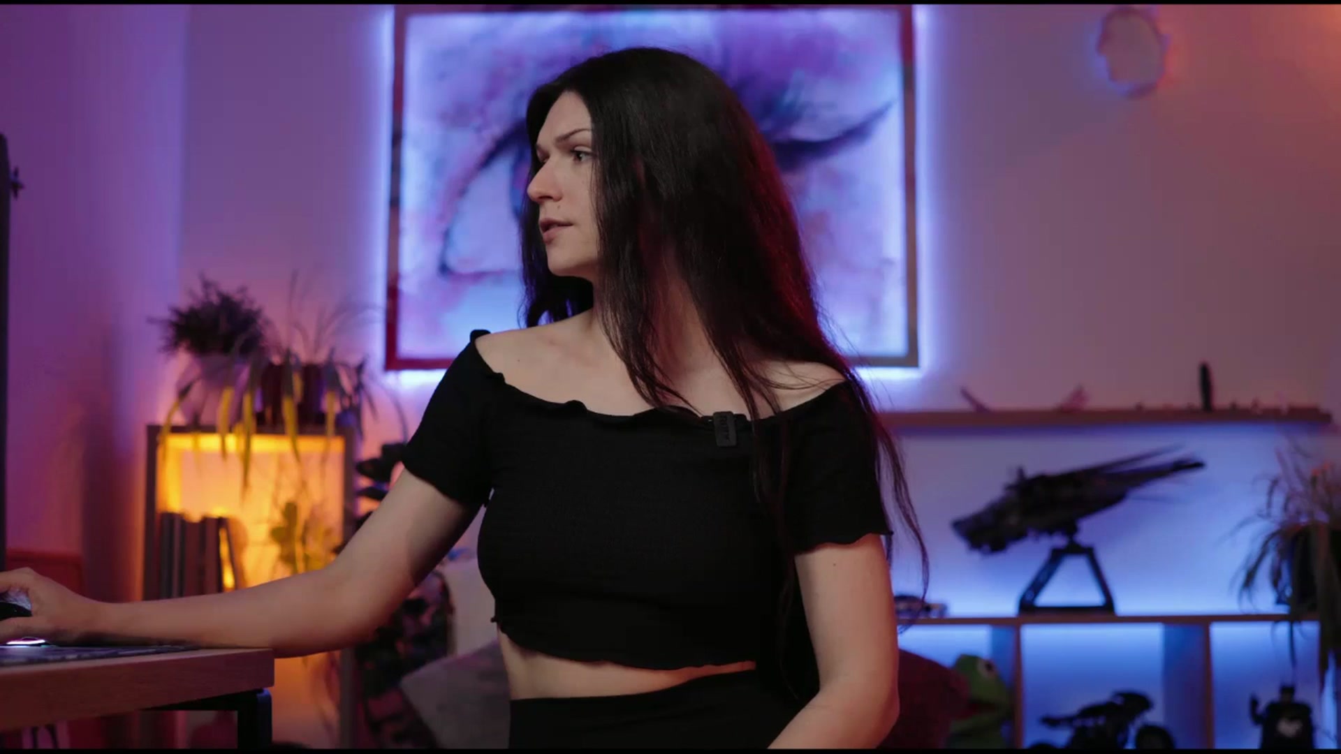 Gallery image thumbnail from M1aGarand's myfreecams stream on, 04/19/2025, 01:15 image 13 of 20