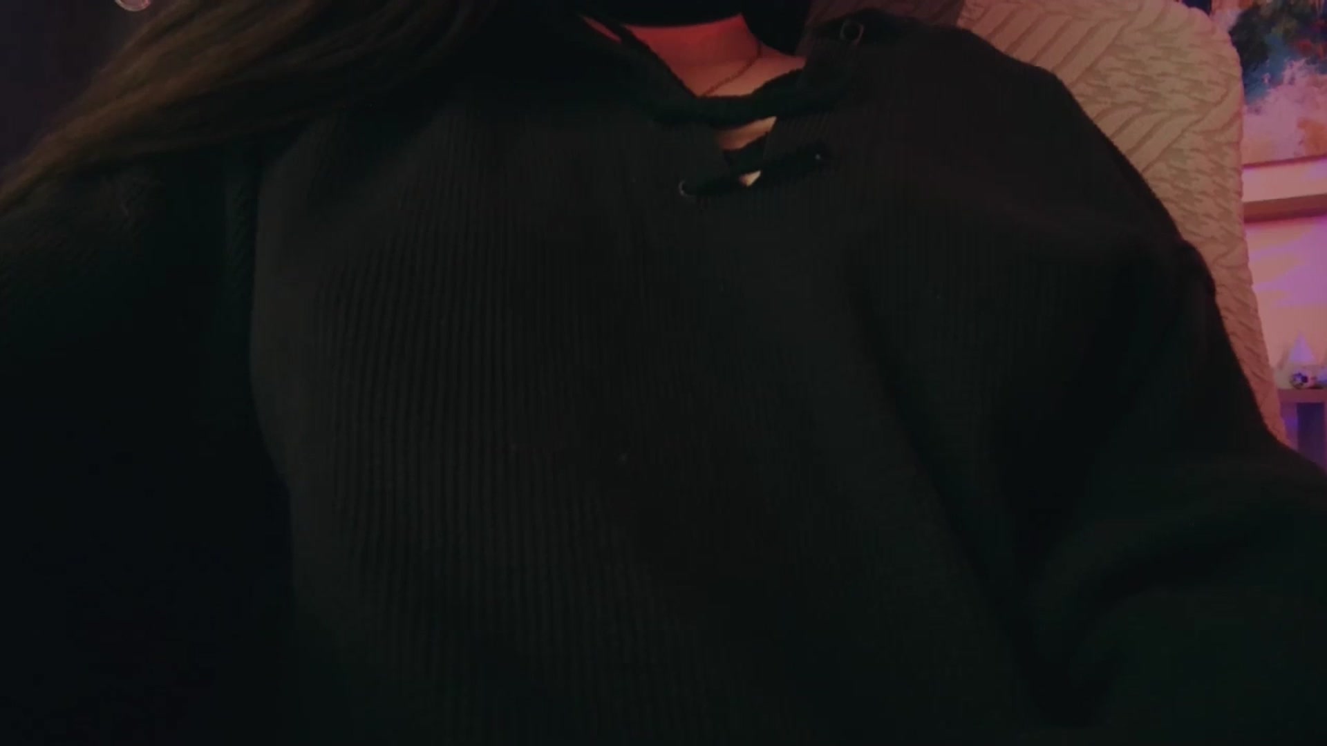 Gallery image thumbnail from M1aGarand's myfreecams stream on, 05/11/2026, 02:56 image 9 of 20
