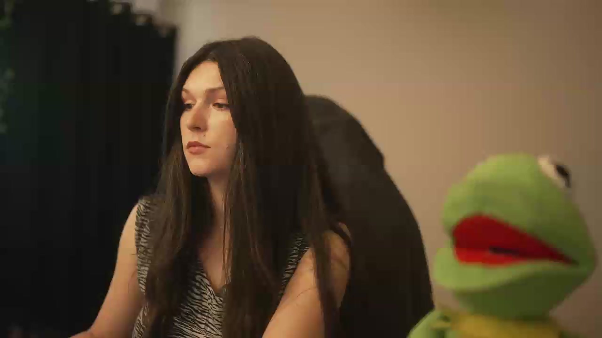 Gallery image thumbnail from M1aGarand's myfreecams stream on, 06/10/2026, 15:34 image 2 of 20