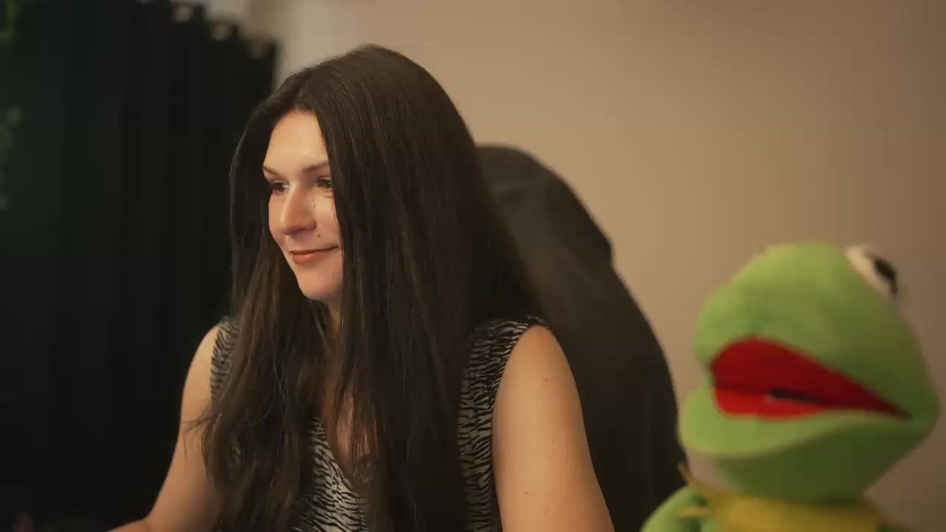 Gallery image thumbnail from M1aGarand's myfreecams stream on, 06/10/2026, 15:34 image 9 of 20