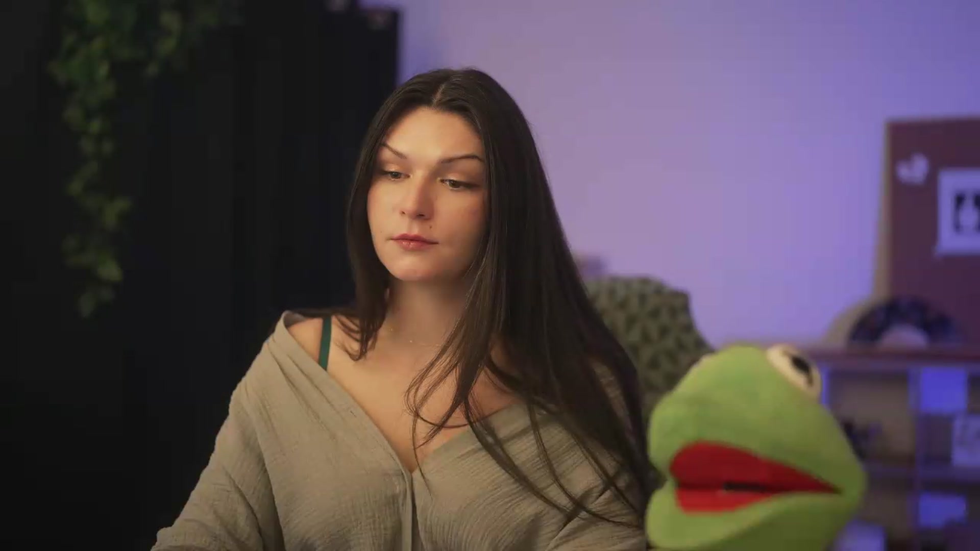 Gallery image thumbnail from M1aGarand's myfreecams stream on, 08/24/2026, 23:18 image 18 of 20