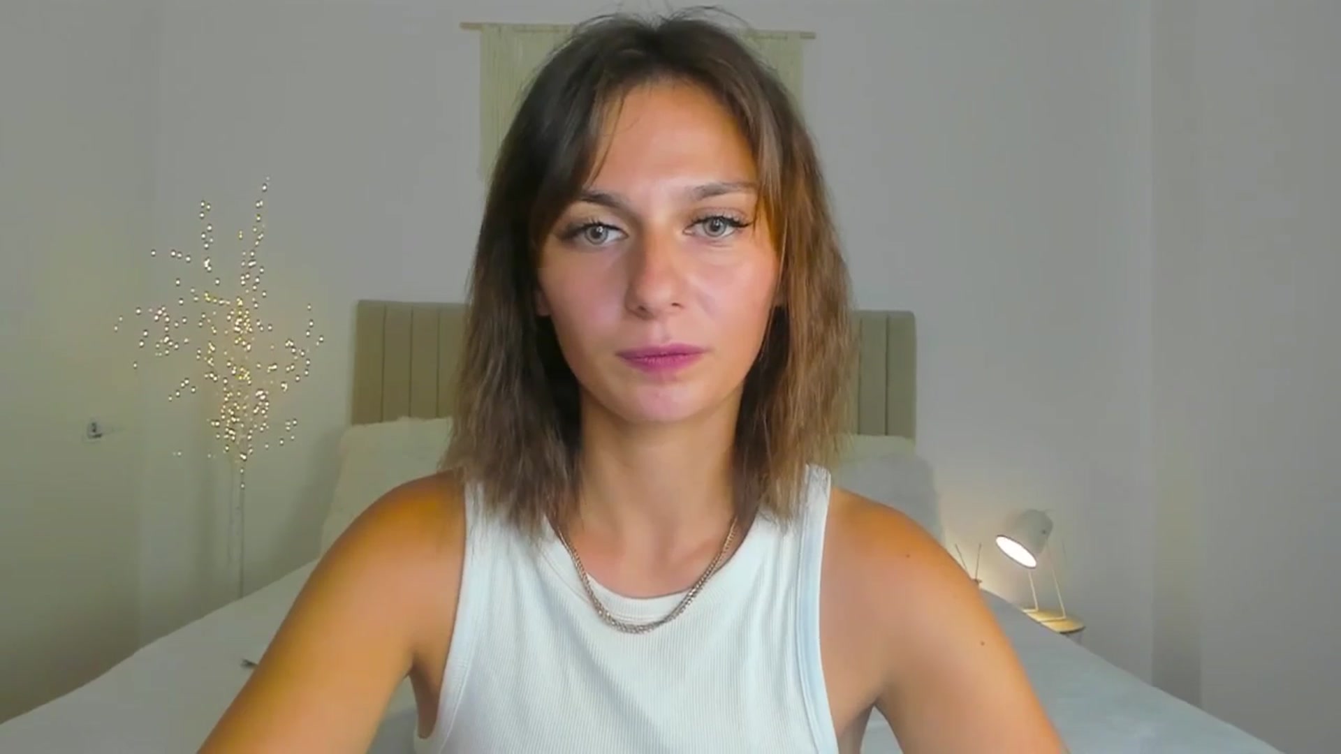 Gallery image thumbnail from M1ss_arina's myfreecams stream on, 07/05/2025, 11:06 image 14 of 20