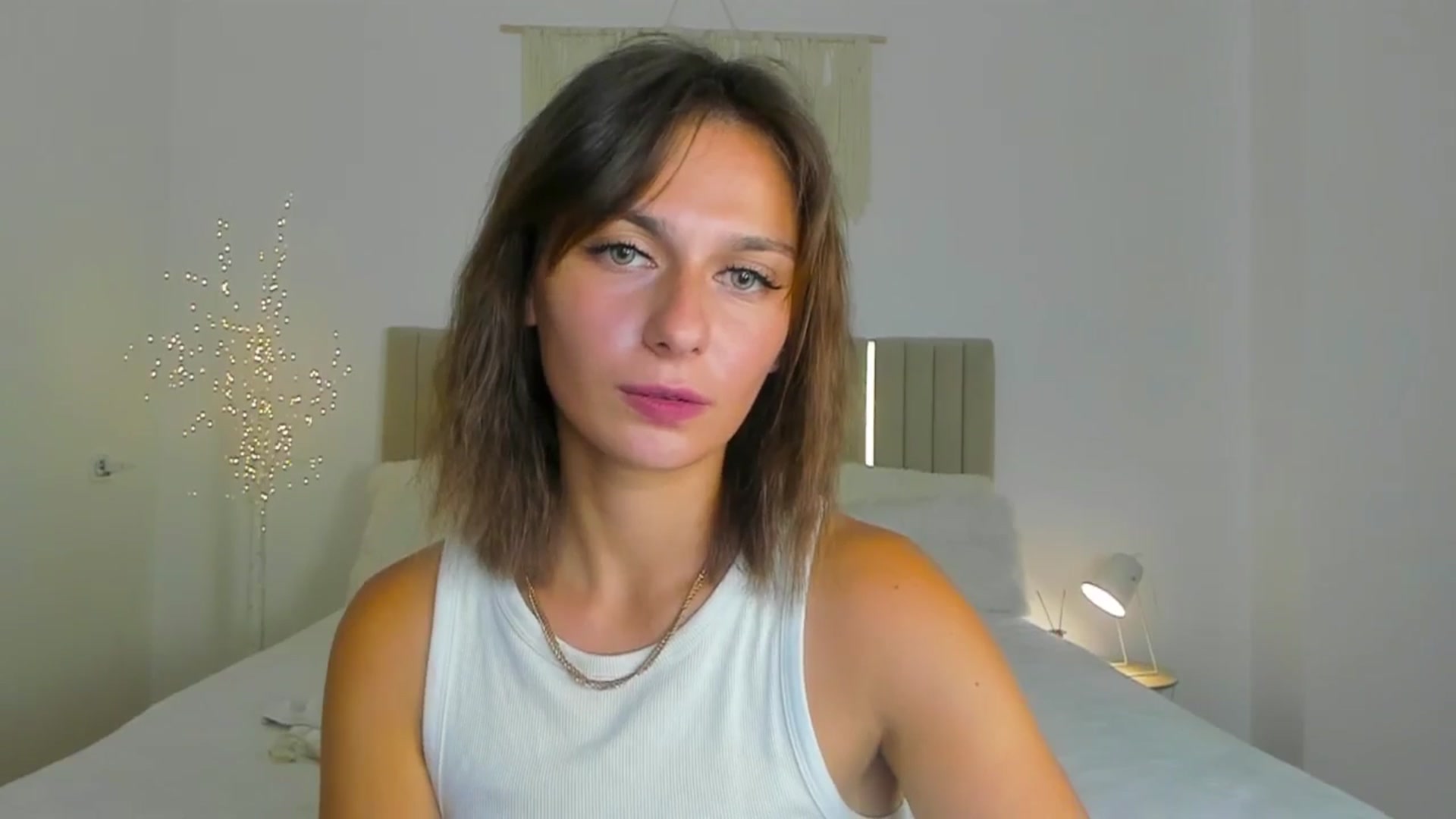 Gallery image thumbnail from M1ss_arina's myfreecams stream on, 07/05/2025, 11:06 image 15 of 20