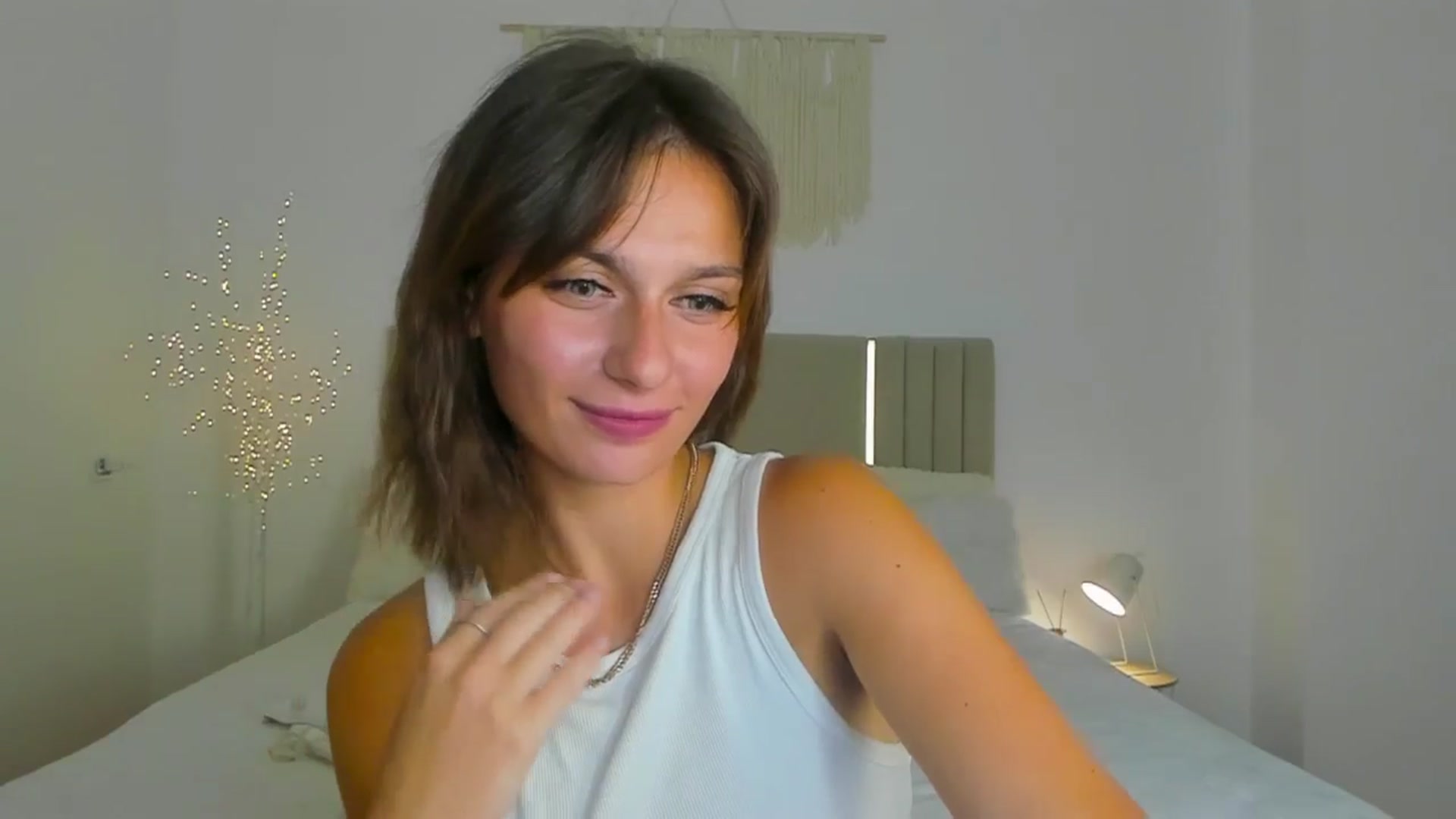 Gallery image thumbnail from M1ss_arina's myfreecams stream on, 07/05/2025, 11:06 image 19 of 20