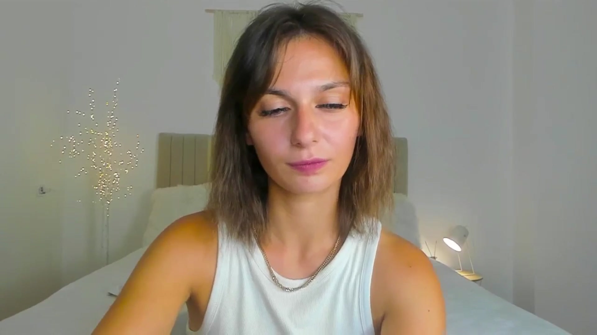 Gallery image thumbnail from M1ss_arina's myfreecams stream on, 07/05/2025, 11:06 image 13 of 20