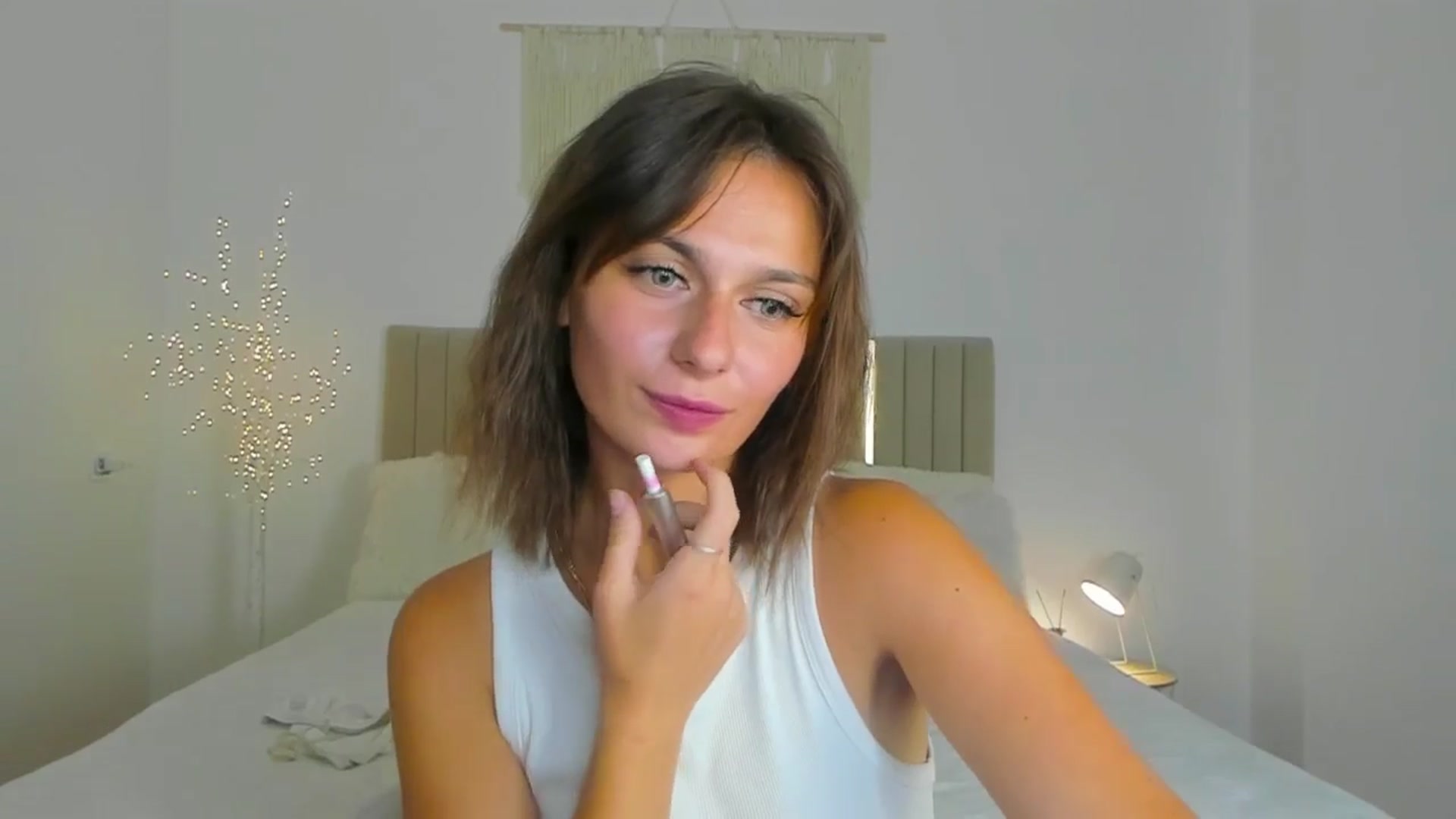 Gallery image thumbnail from M1ss_arina's myfreecams stream on, 07/05/2025, 11:06 image 11 of 20