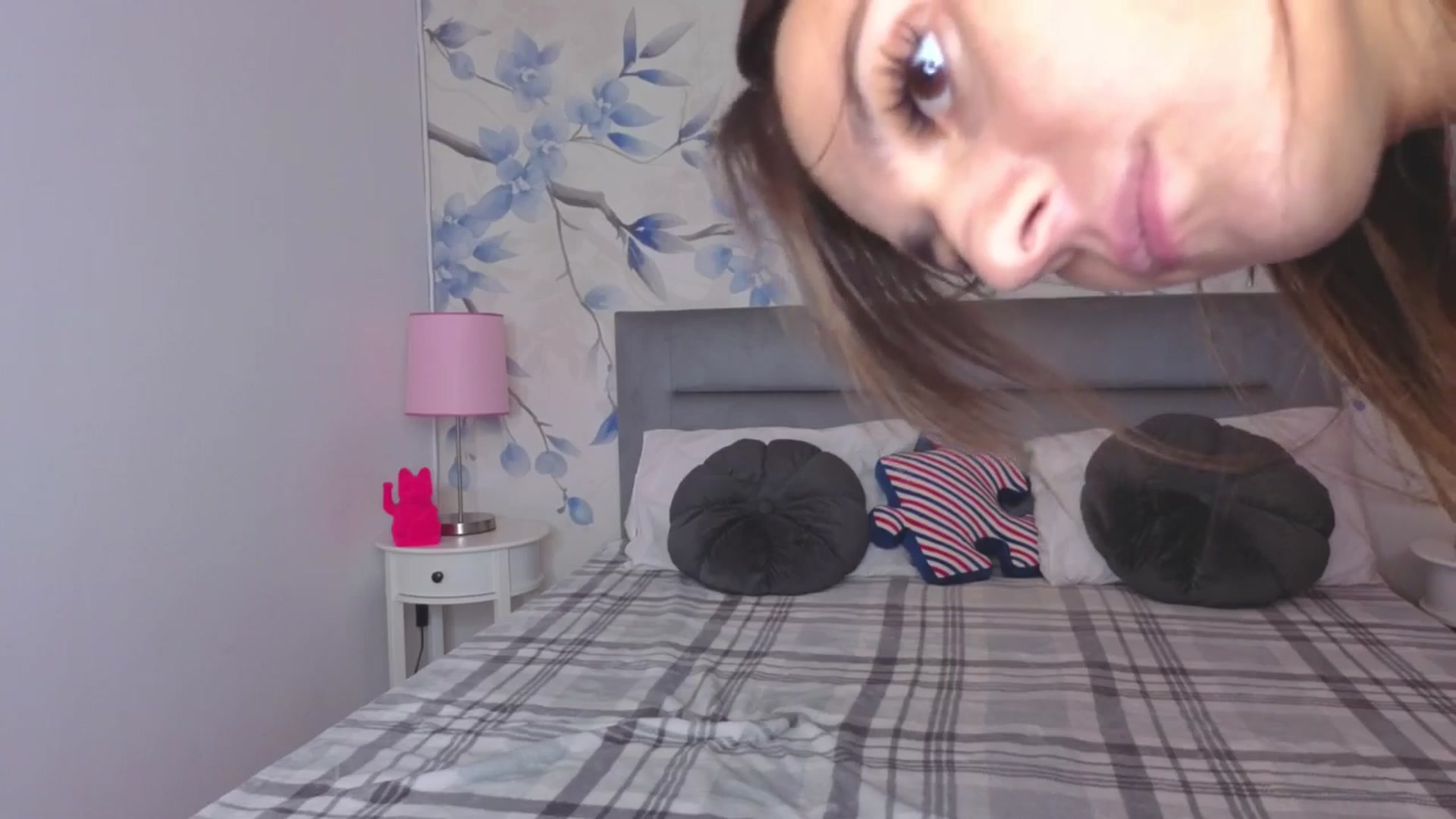 Gallery image thumbnail from M1ss_arina's myfreecams stream on, 08/03/2025, 14:08 image 7 of 20