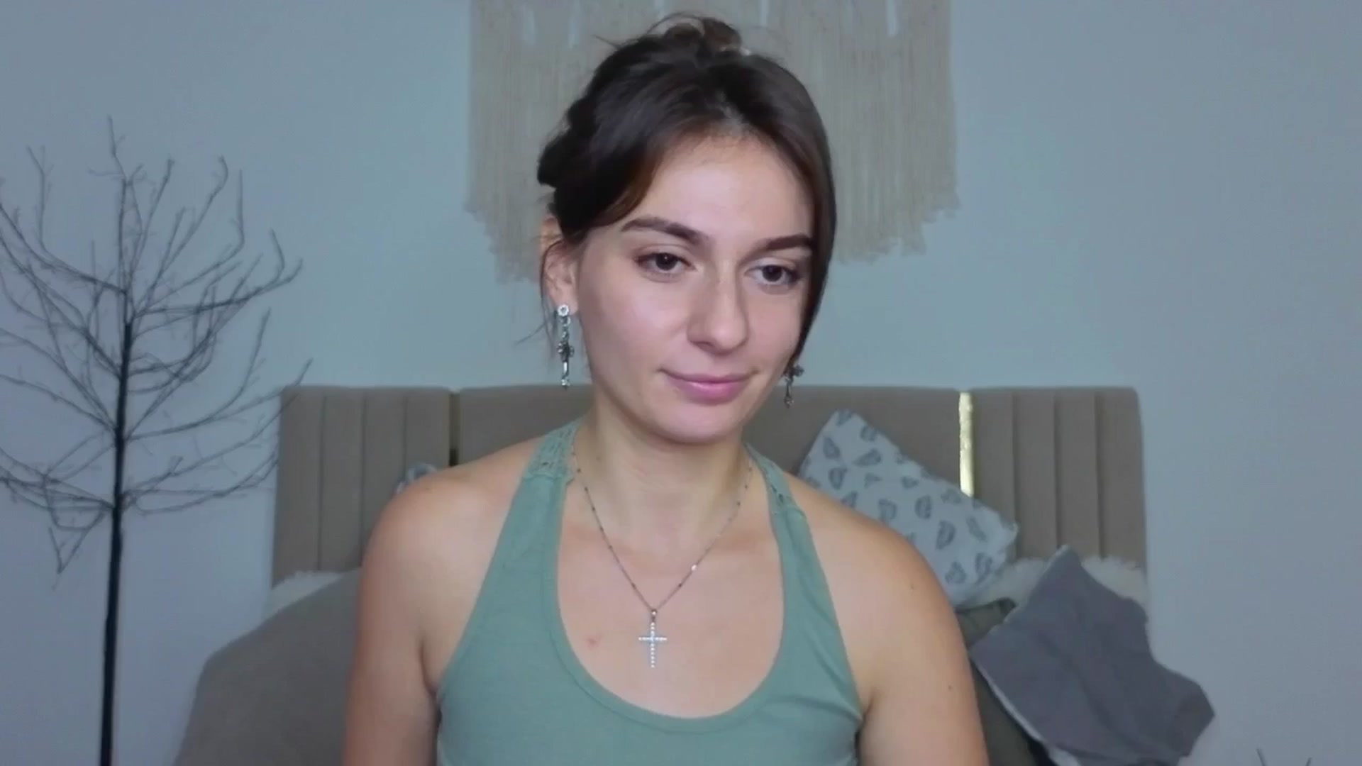 Gallery image thumbnail from M1ss_arina's myfreecams stream on, 11/18/2025, 24:50 image 1 of 20