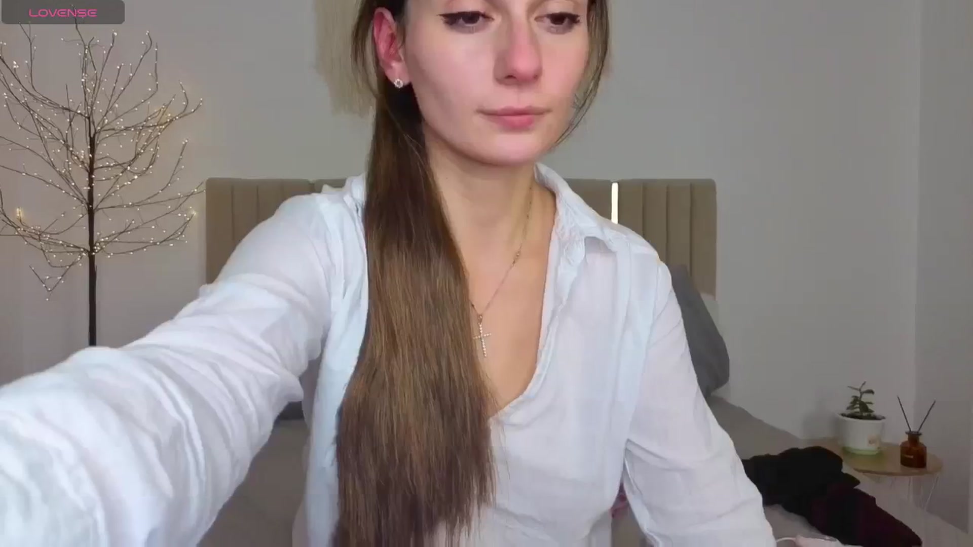 Gallery image thumbnail from M1ss_arina's myfreecams stream on, 11/28/2025, 03:13 image 19 of 20