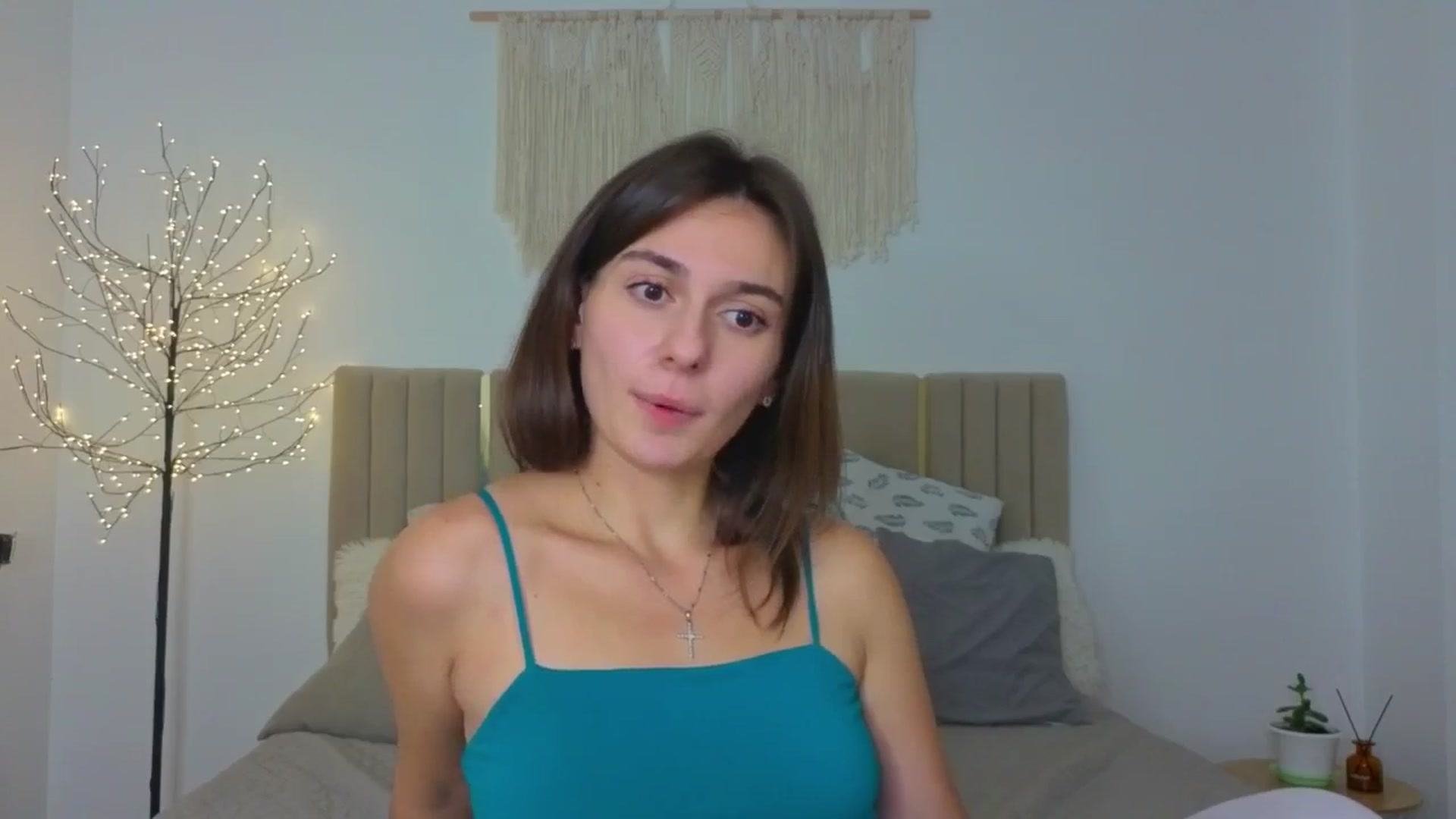 Gallery image thumbnail from M1ss_arina's myfreecams stream on, 12/03/2025, 24:28 image 11 of 20