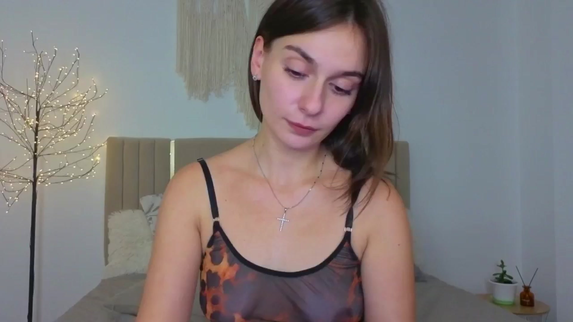 Gallery image thumbnail from M1ss_arina's myfreecams stream on, 12/03/2025, 03:03 image 12 of 20