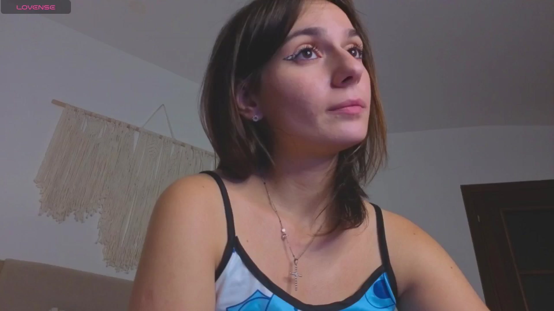 Gallery image thumbnail from M1ss_arina's myfreecams stream on, 12/04/2025, 24:08 image 18 of 20
