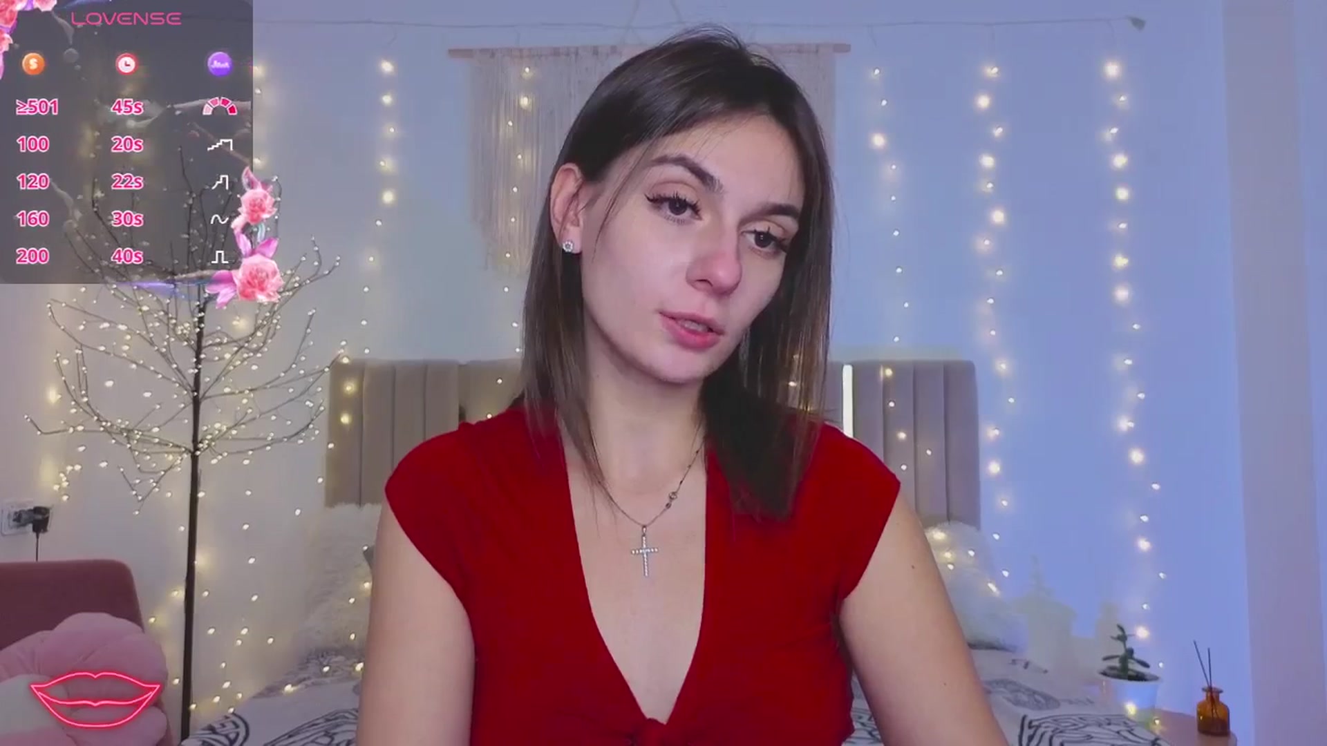 Gallery image thumbnail from M1ss_arina's myfreecams stream on, 12/15/2025, 24:31 image 14 of 20