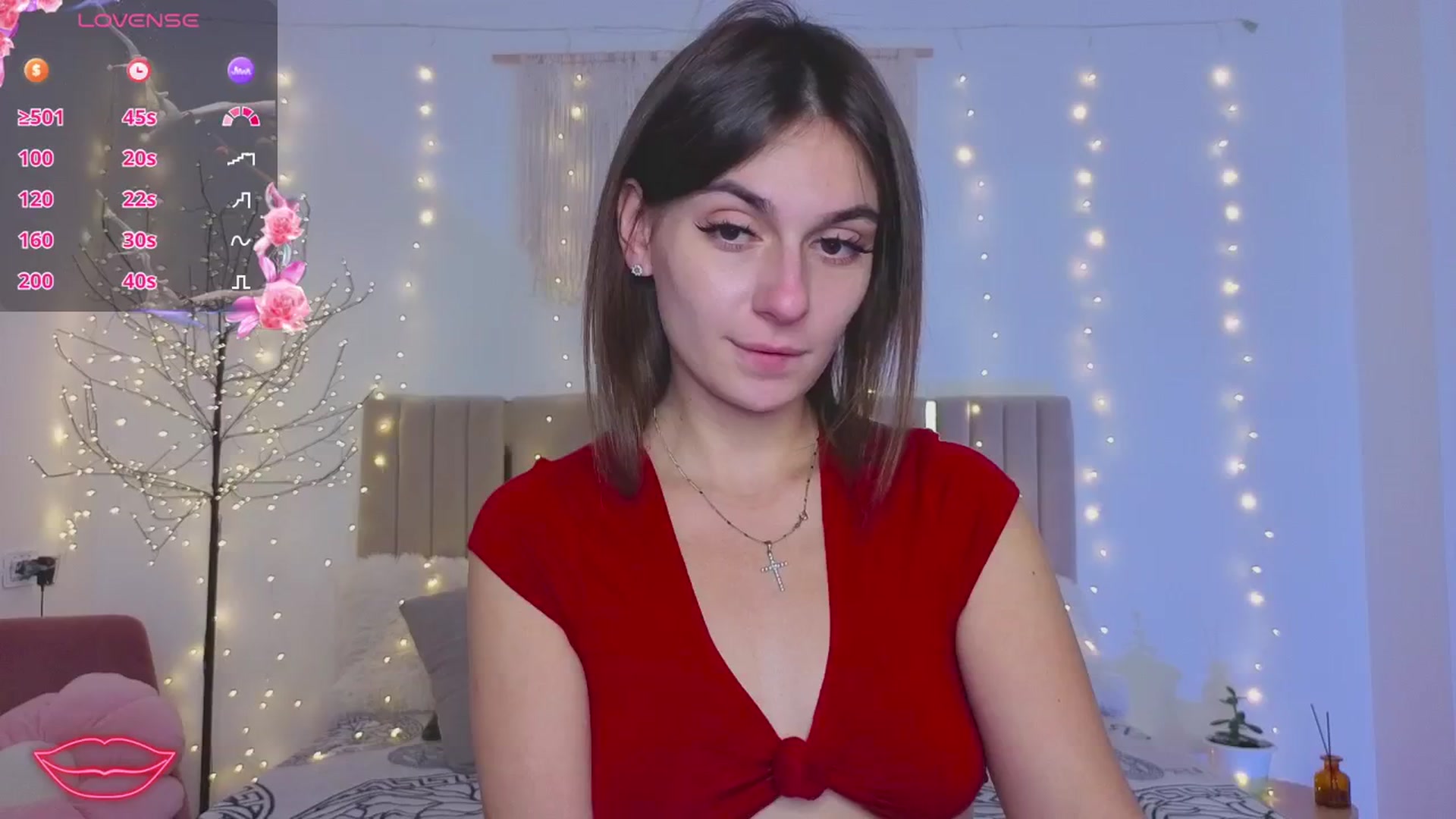 Gallery image thumbnail from M1ss_arina's myfreecams stream on, 12/15/2025, 24:31 image 12 of 20