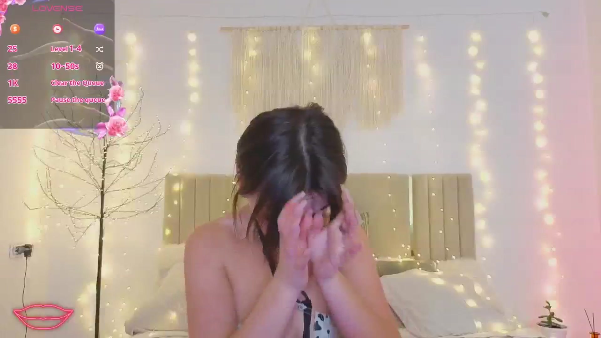 Gallery image thumbnail from M1ss_arina's myfreecams stream on, 12/16/2025, 04:56 image 12 of 20
