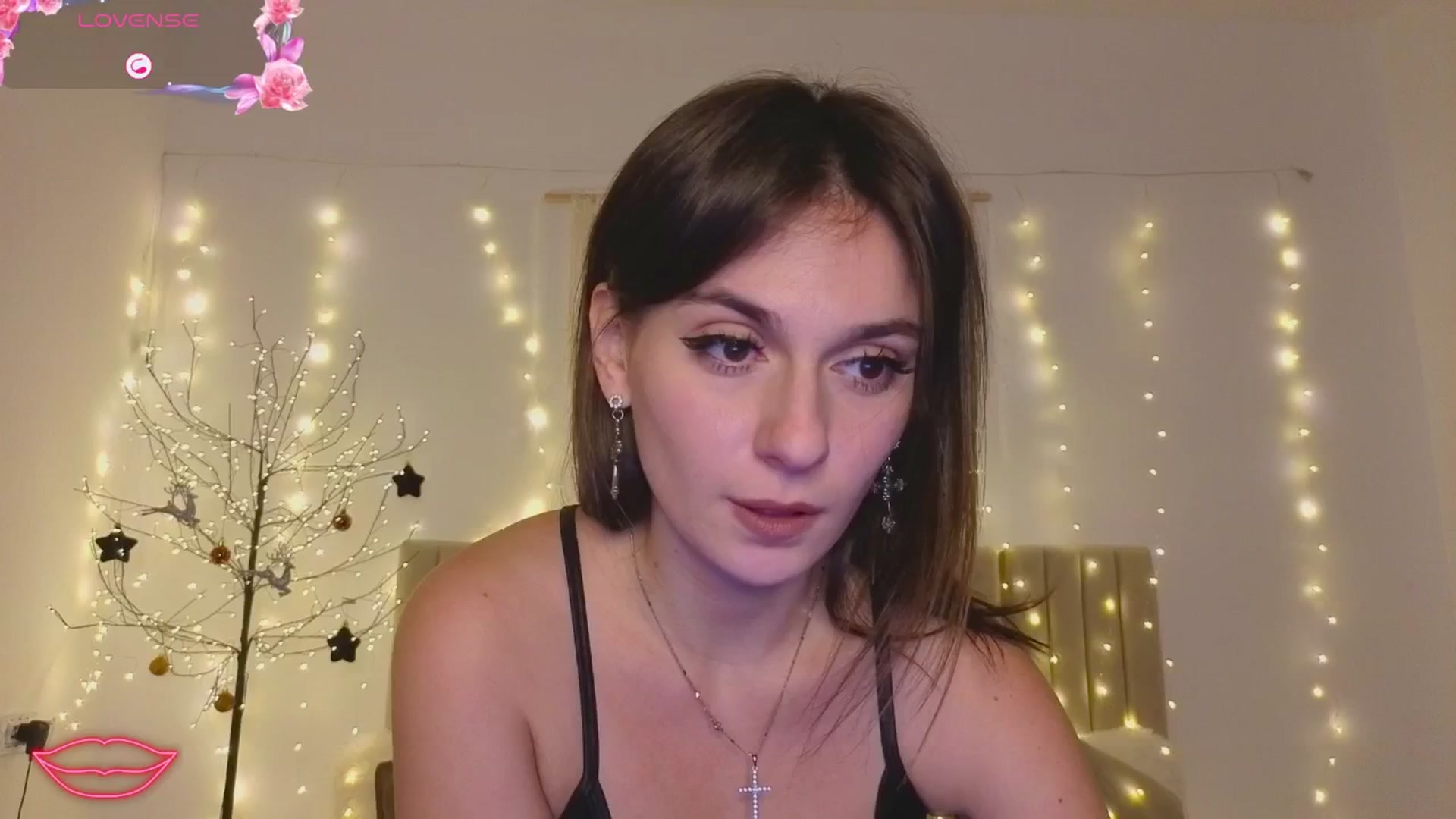 Gallery image thumbnail from M1ss_arina's myfreecams stream on, 12/23/2025, 01:27 image 11 of 20
