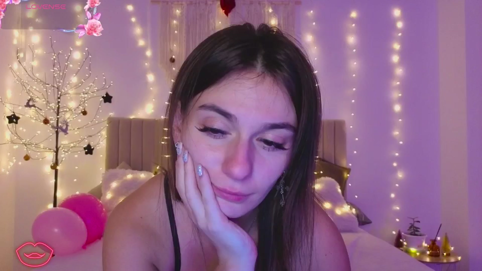 Gallery image thumbnail from M1ss_arina's myfreecams stream on, 12/24/2025, 02:41 image 15 of 20
