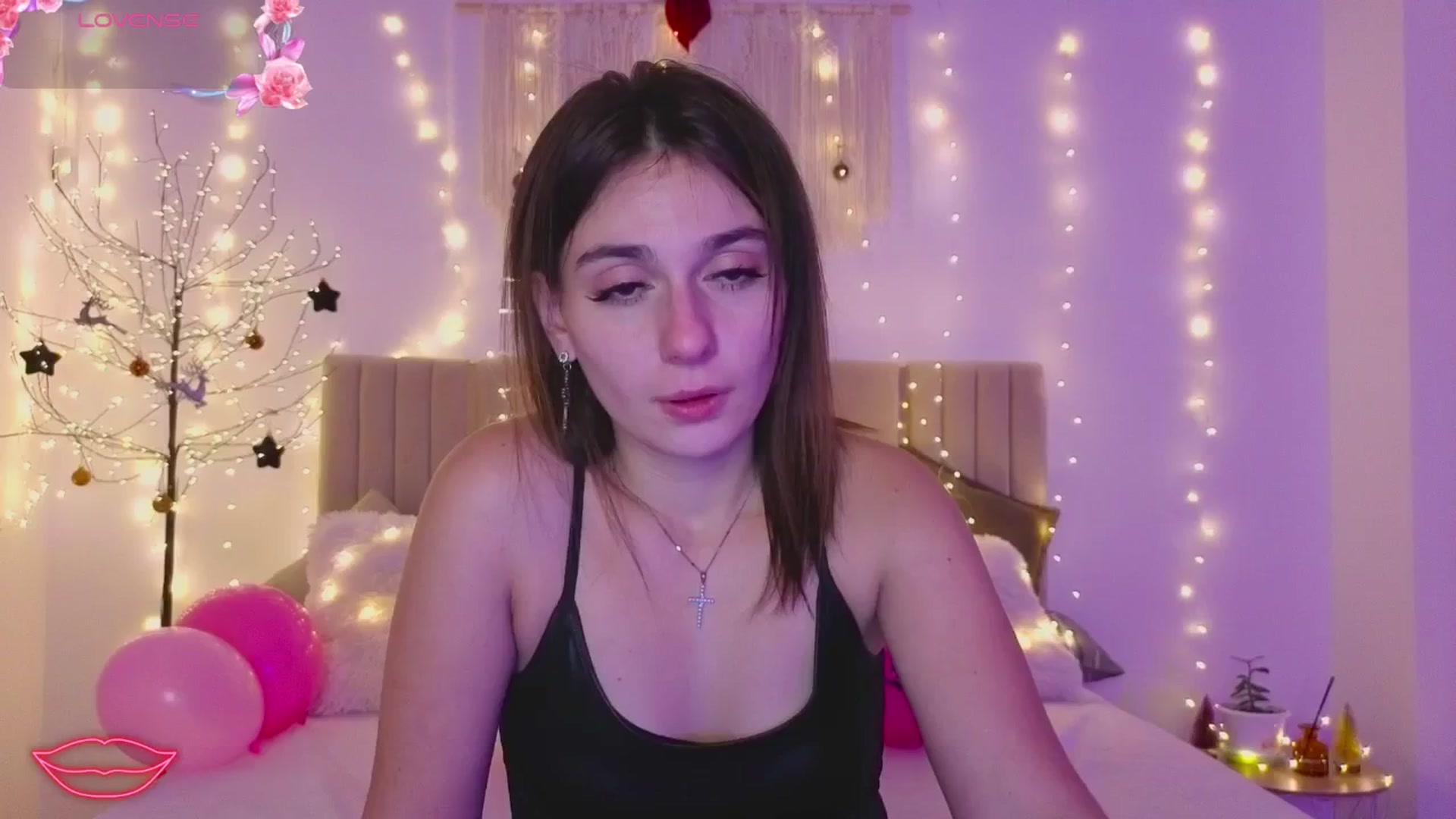 Gallery image thumbnail from M1ss_arina's myfreecams stream on, 12/24/2025, 02:41 image 14 of 20