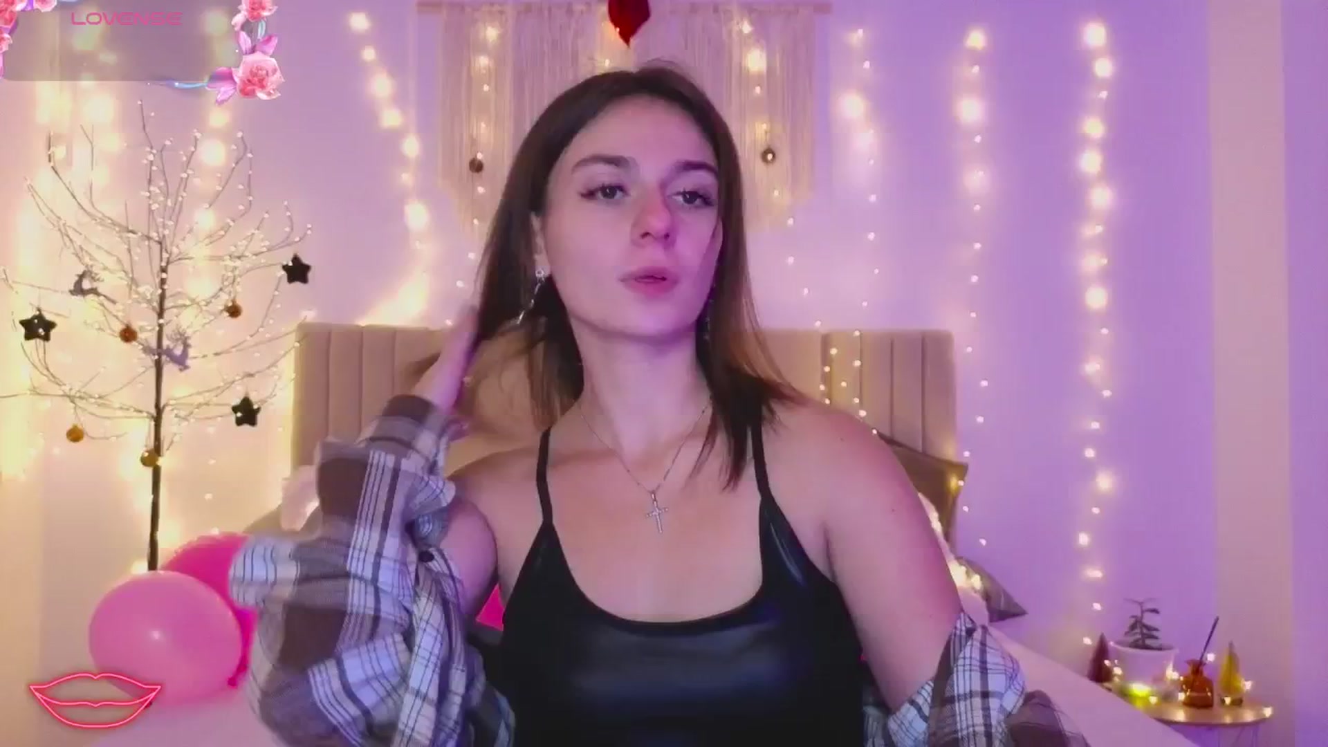 Gallery image thumbnail from M1ss_arina's myfreecams stream on, 12/24/2025, 02:41 image 2 of 20