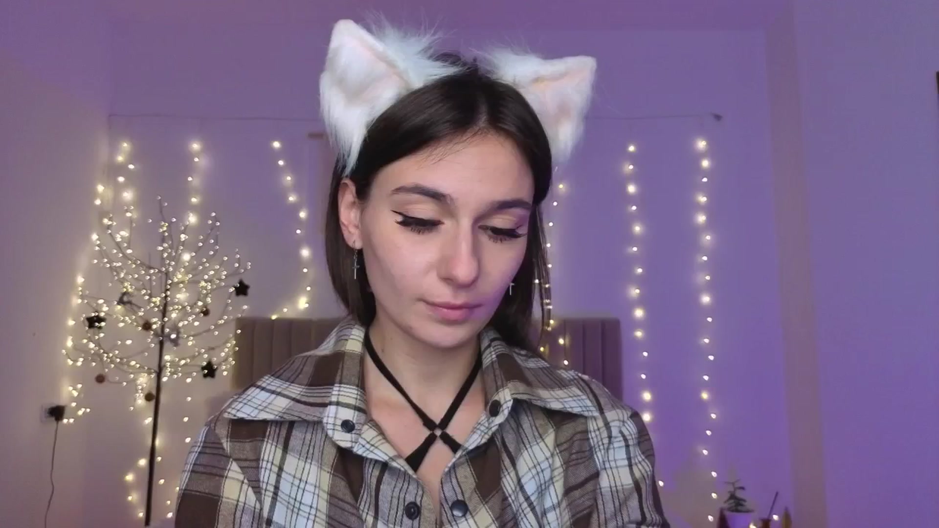 Gallery image thumbnail from M1ss_arina's myfreecams stream on, 12/27/2025, 23:29 image 1 of 20