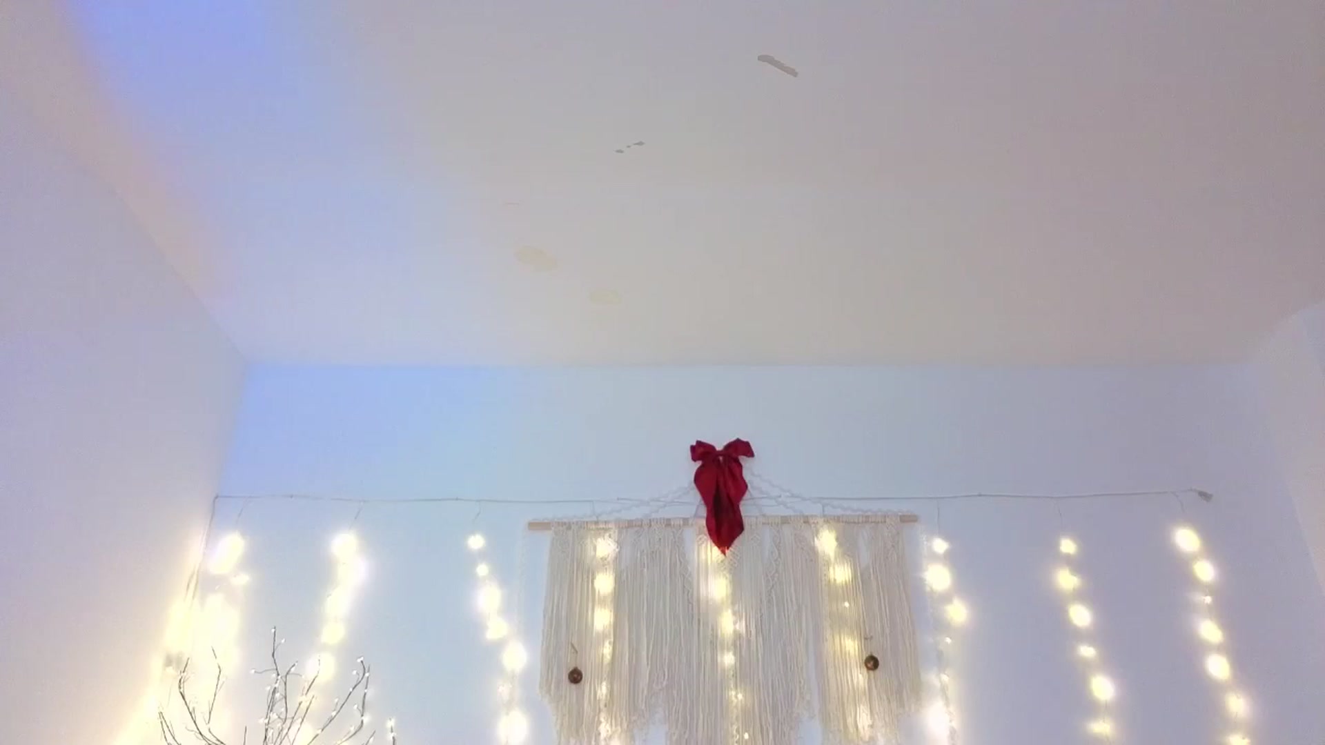 Gallery image thumbnail from M1ss_arina's myfreecams stream on, 01/04/2026, 24:24 image 11 of 20