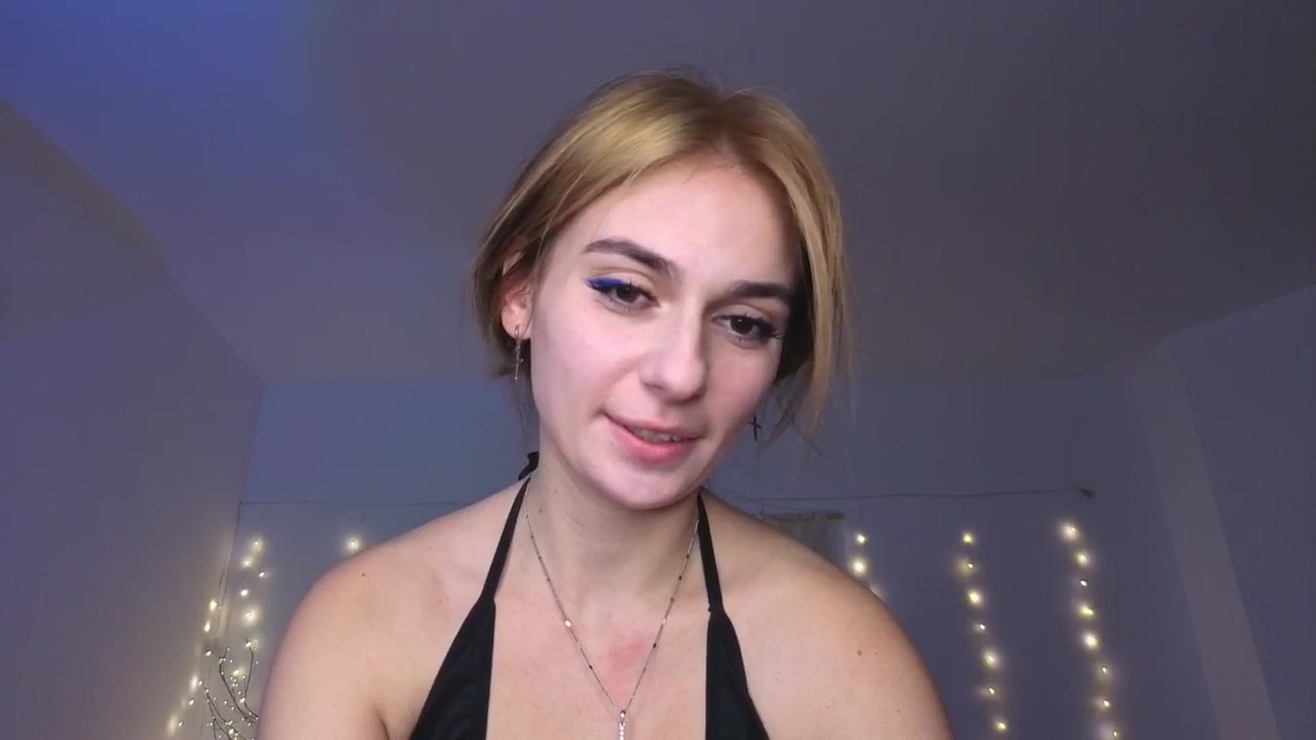 Gallery image thumbnail from M1ss_arina's myfreecams stream on, 01/04/2026, 24:24 image 7 of 20