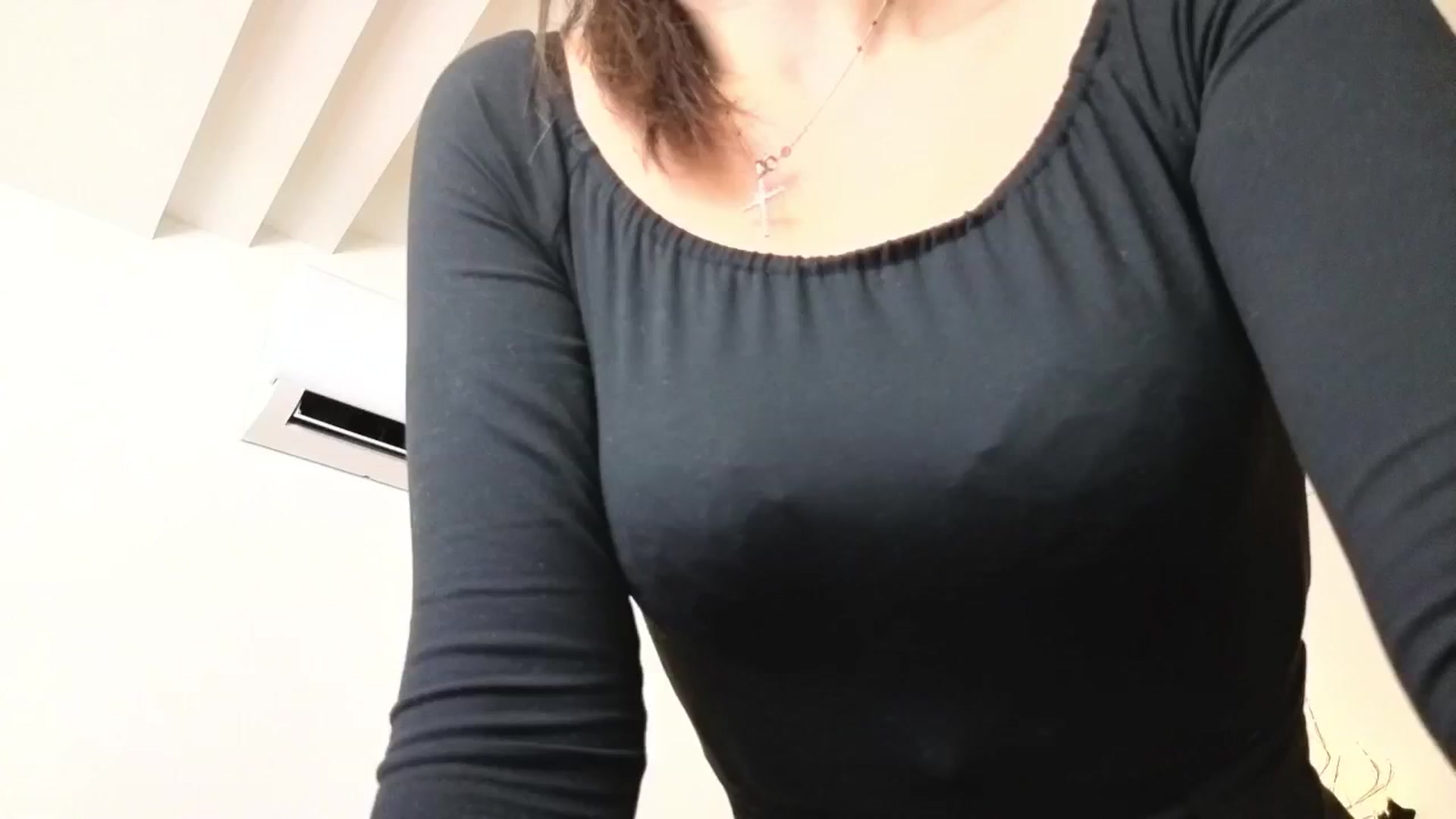 Gallery image thumbnail from M1ss_arina's myfreecams stream on, 01/05/2026, 24:02 image 3 of 20