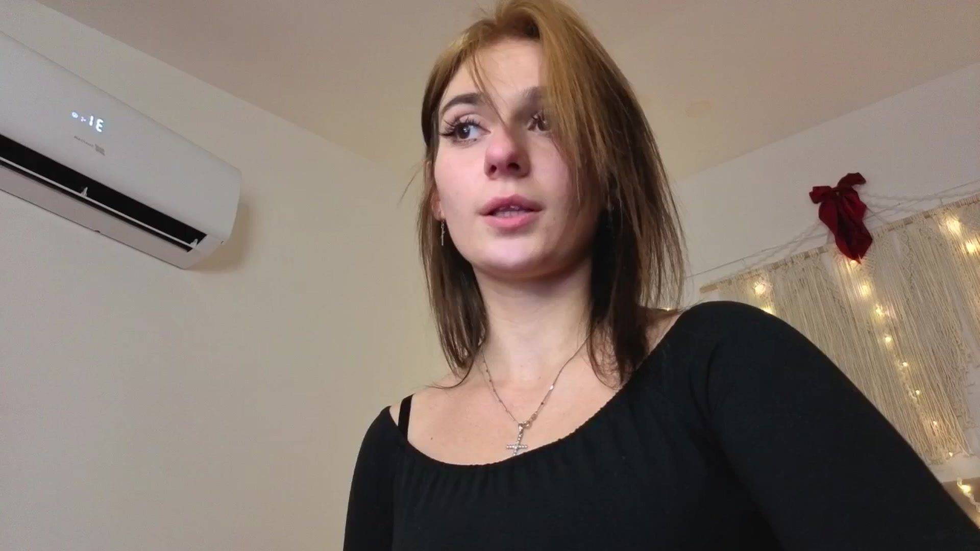 Gallery image thumbnail from M1ss_arina's myfreecams stream on, 01/05/2026, 24:02 image 2 of 20