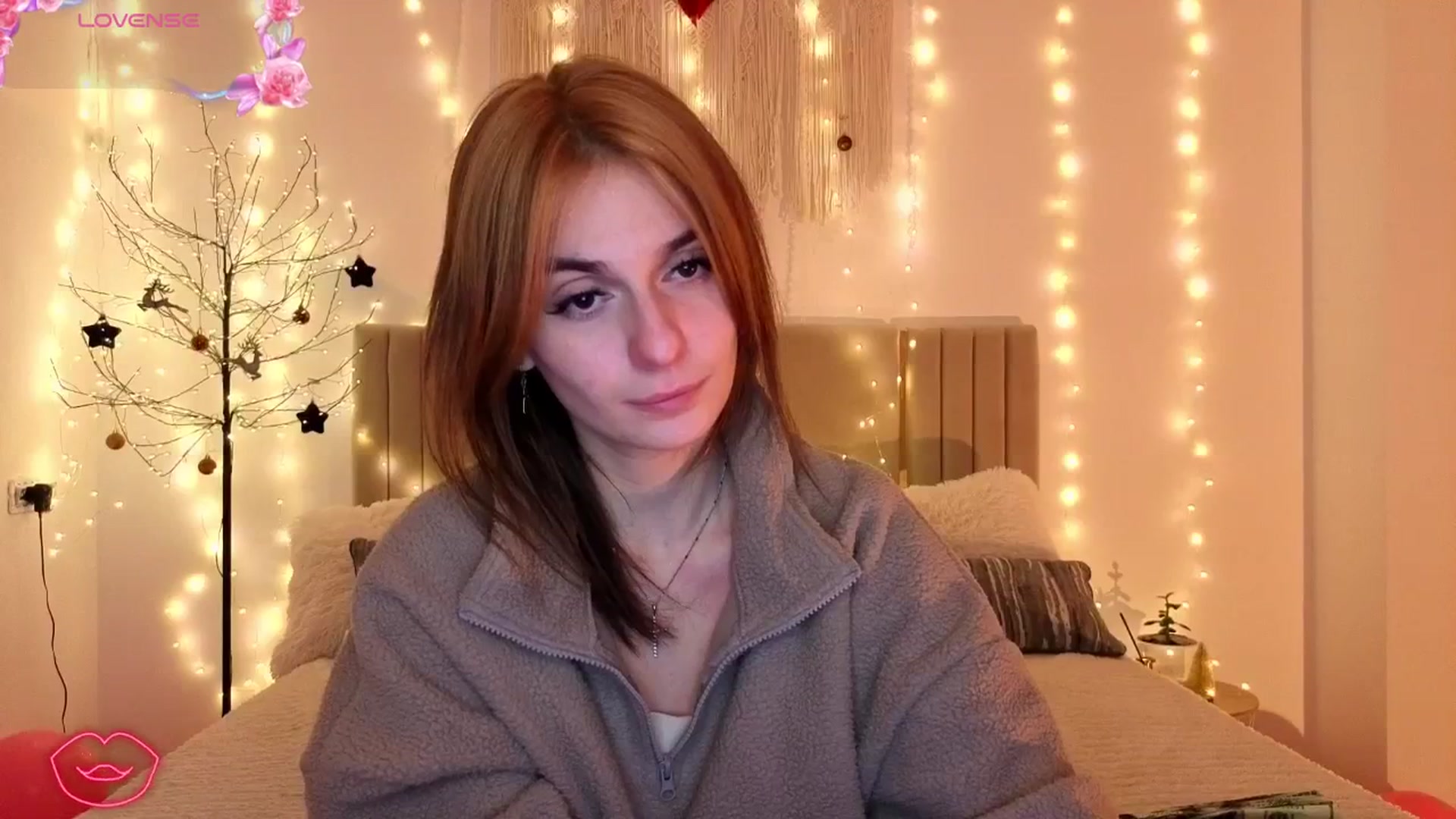 Gallery image thumbnail from M1ss_arina's myfreecams stream on, 01/06/2026, 02:10 image 19 of 20