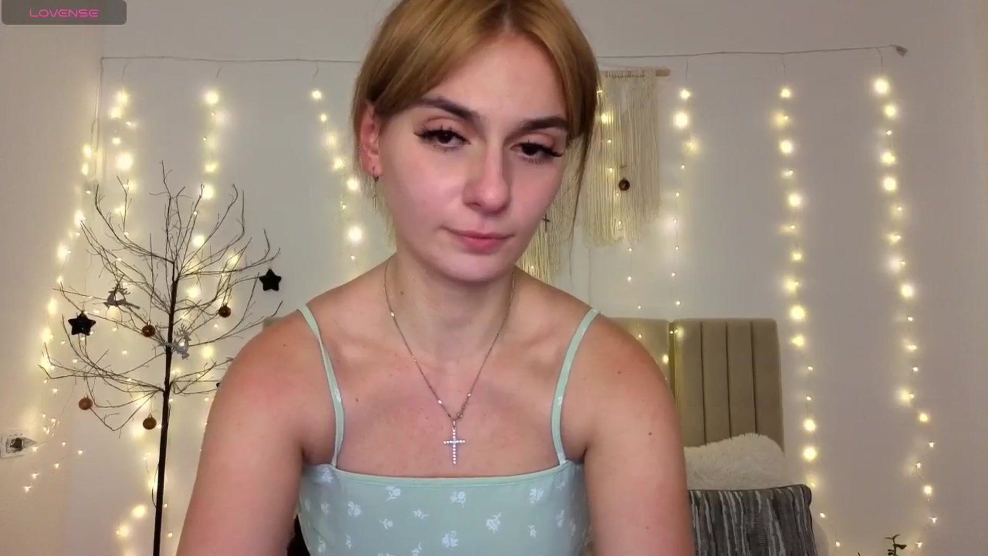 Gallery image thumbnail from M1ss_arina's myfreecams stream on, 01/07/2026, 24:48 image 3 of 20