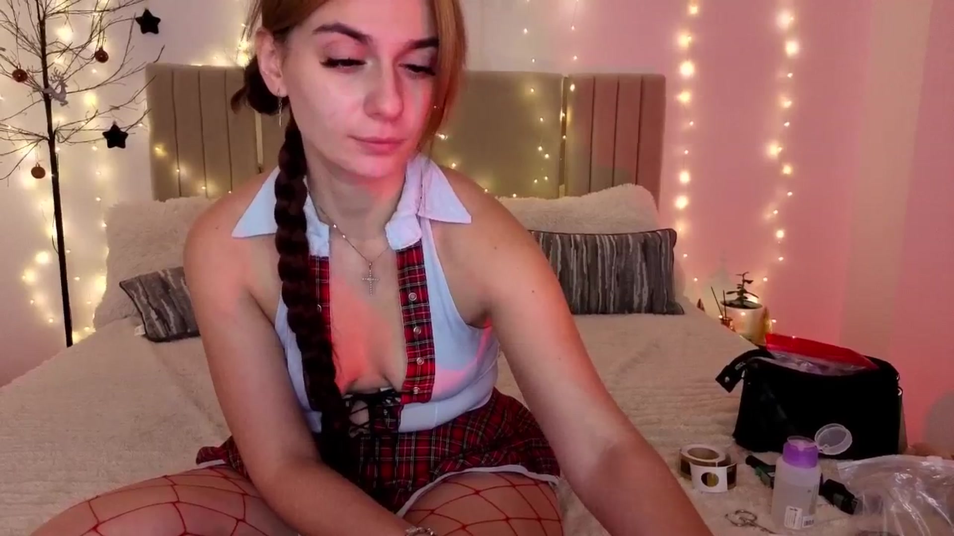 Gallery image thumbnail from M1ss_arina's myfreecams stream on, 01/07/2026, 03:10 image 18 of 20
