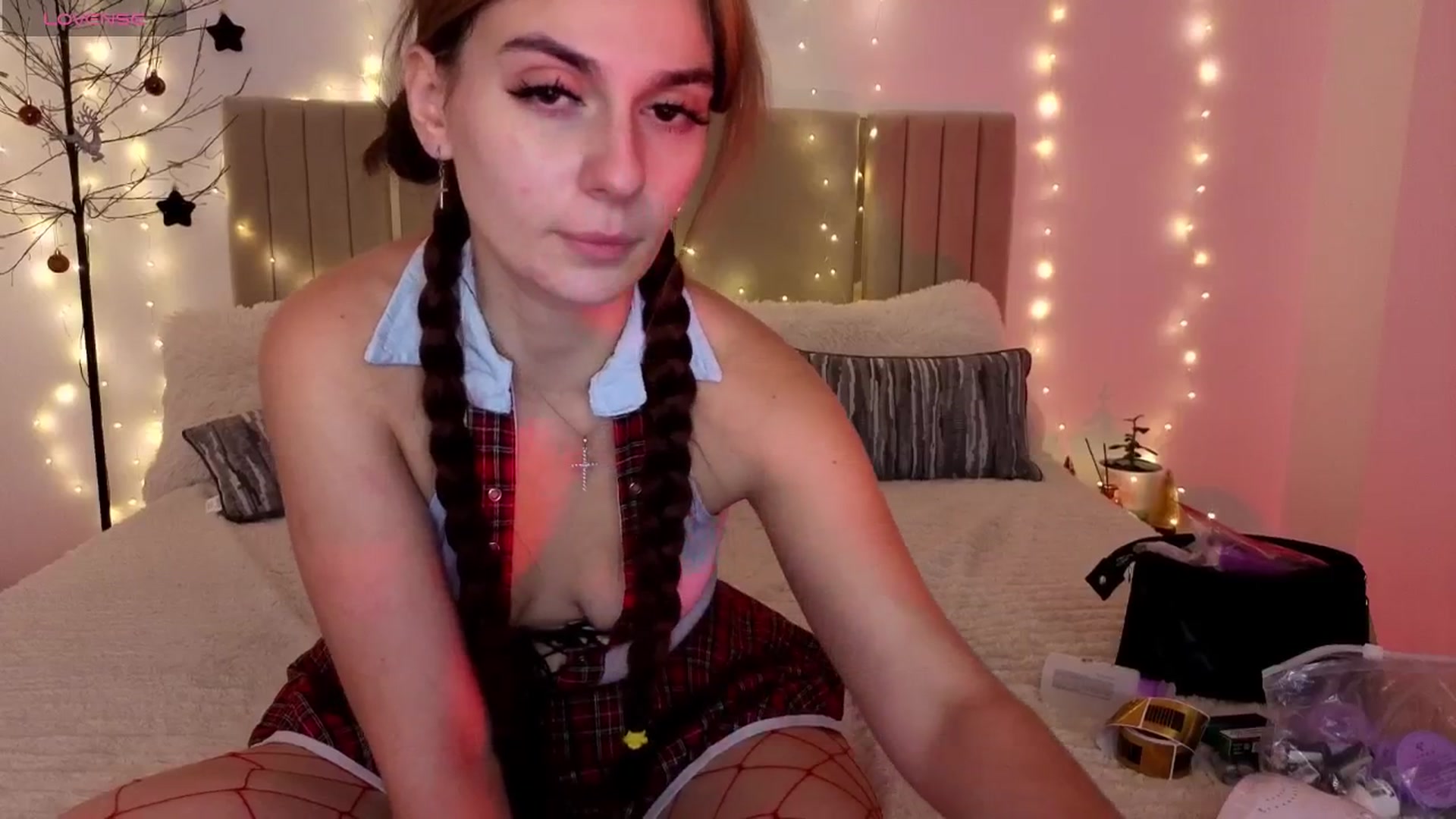 Gallery image thumbnail from M1ss_arina's myfreecams stream on, 01/07/2026, 03:10 image 4 of 20