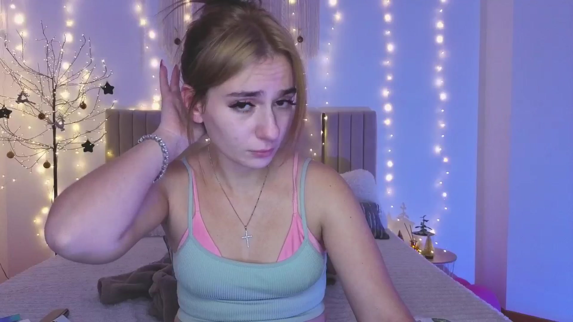 Gallery image thumbnail from M1ss_arina's myfreecams stream on, 01/10/2026, 01:22 image 14 of 20