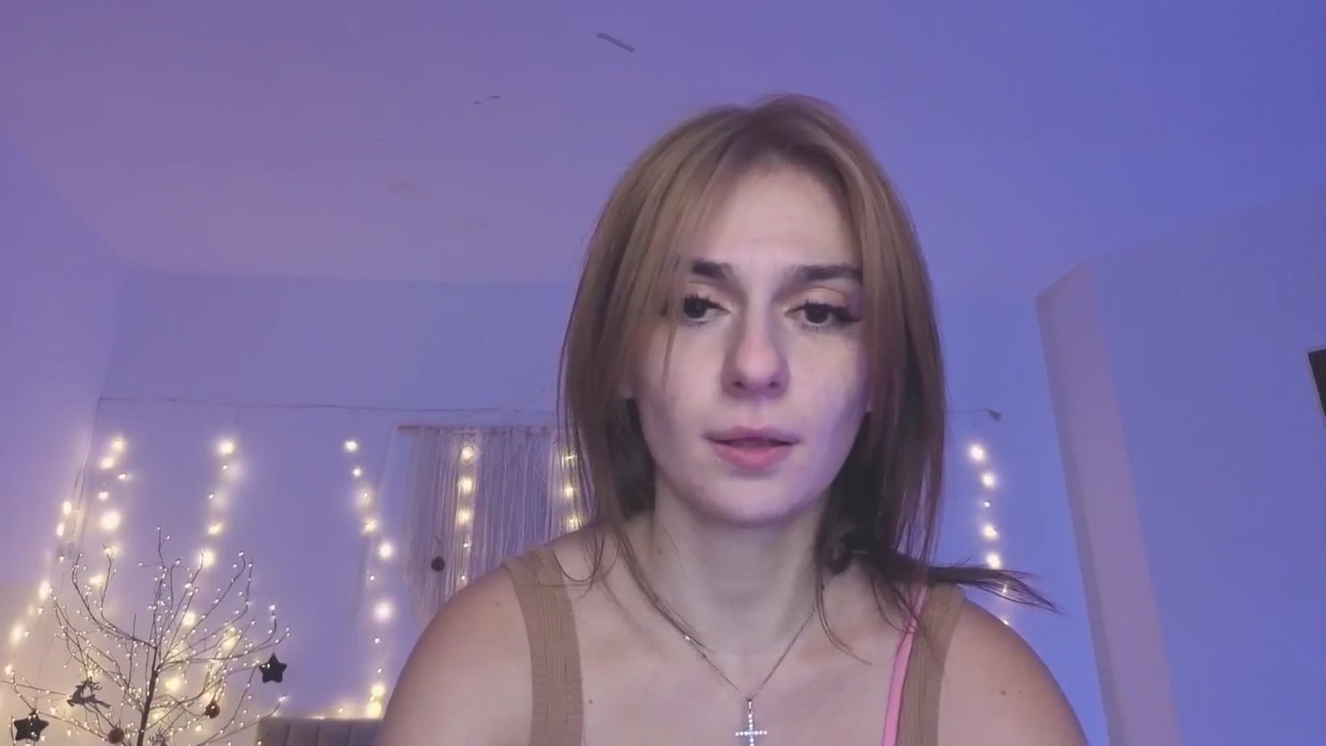 Gallery image thumbnail from M1ss_arina's myfreecams stream on, 01/10/2026, 03:19 image 15 of 20