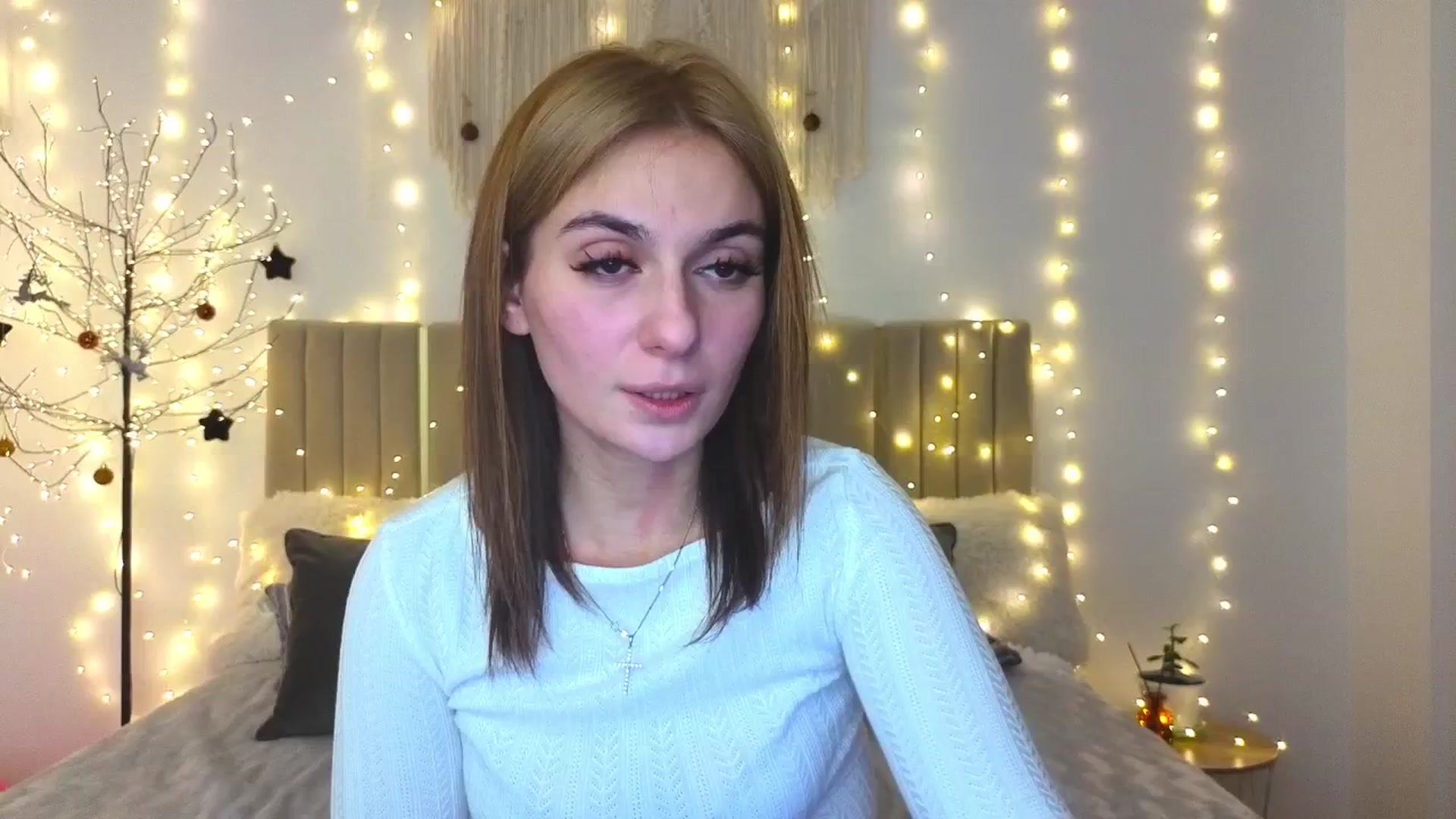 Gallery image thumbnail from M1ss_arina's myfreecams stream on, 01/13/2026, 24:01 image 7 of 20