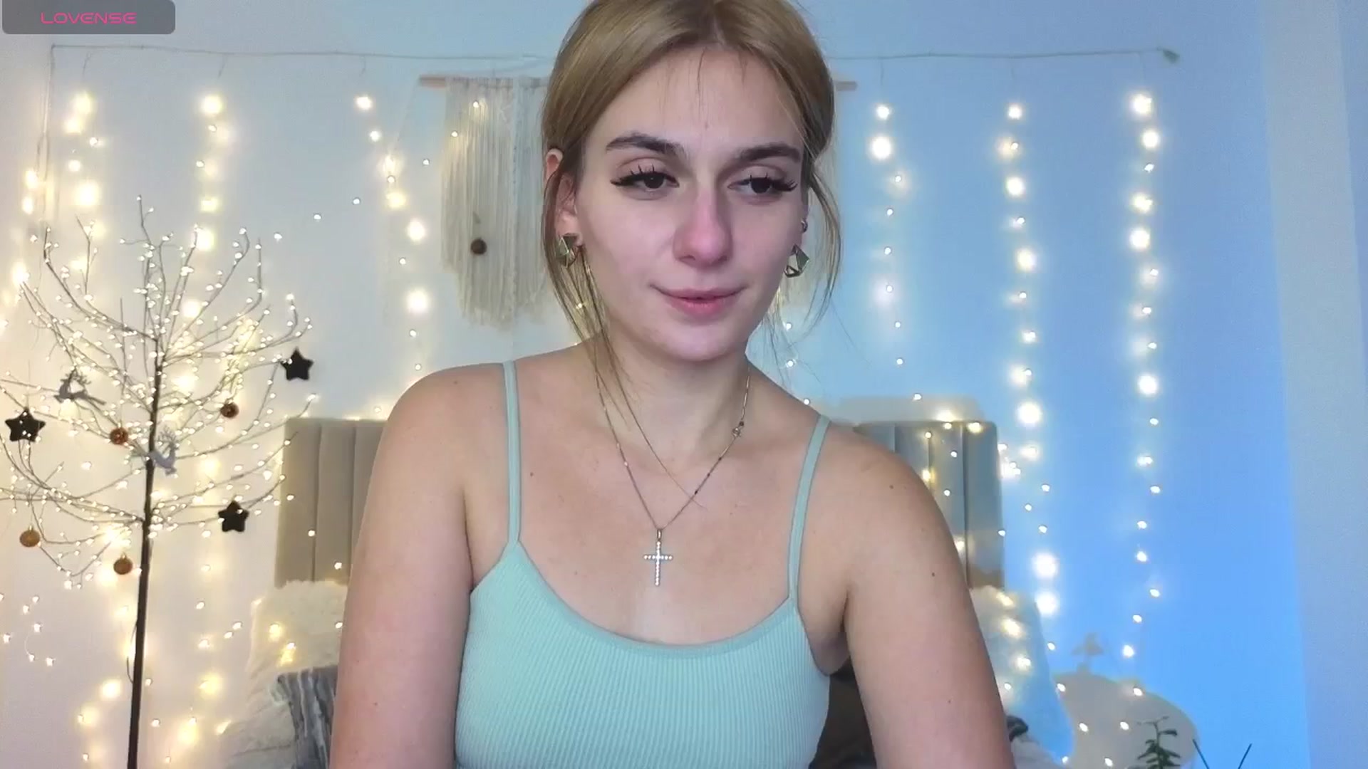 Gallery image thumbnail from M1ss_arina's myfreecams stream on, 01/13/2026, 03:51 image 9 of 20