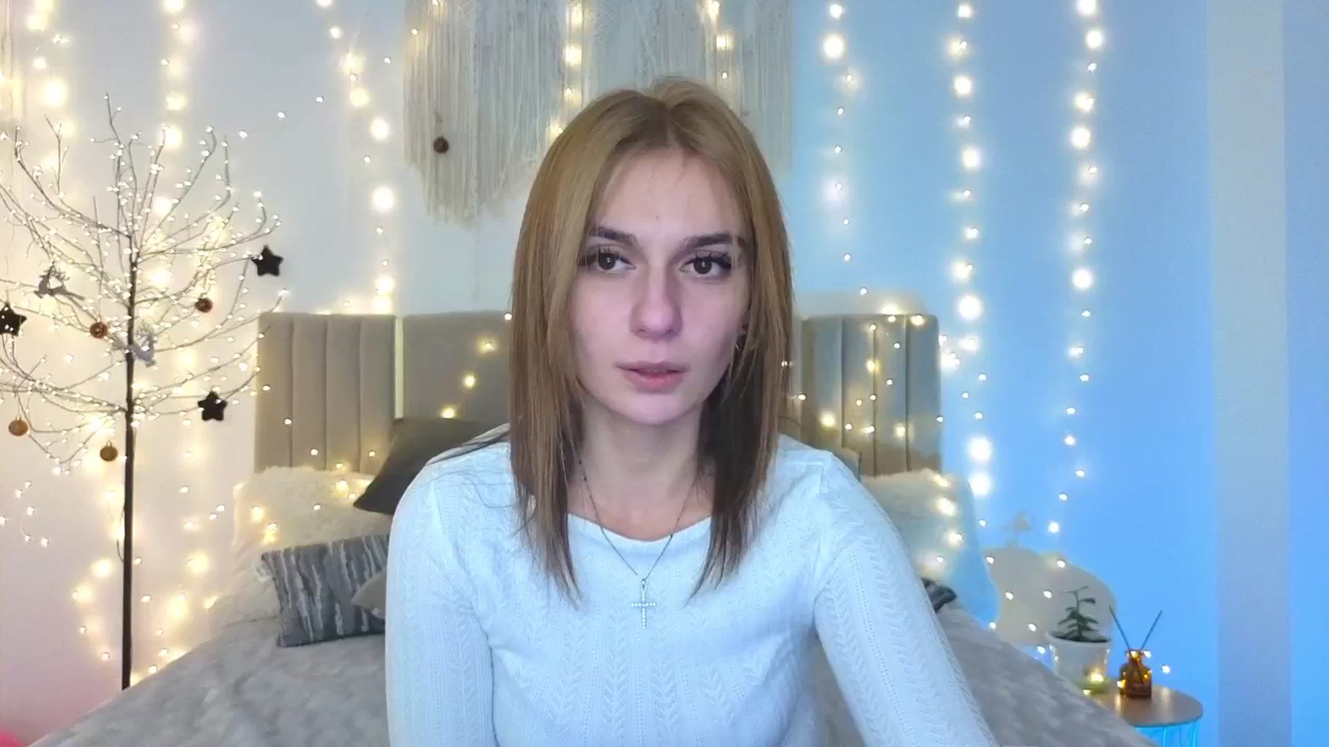 Gallery image thumbnail from M1ss_arina's myfreecams stream on, 01/13/2026, 03:51 image 1 of 20