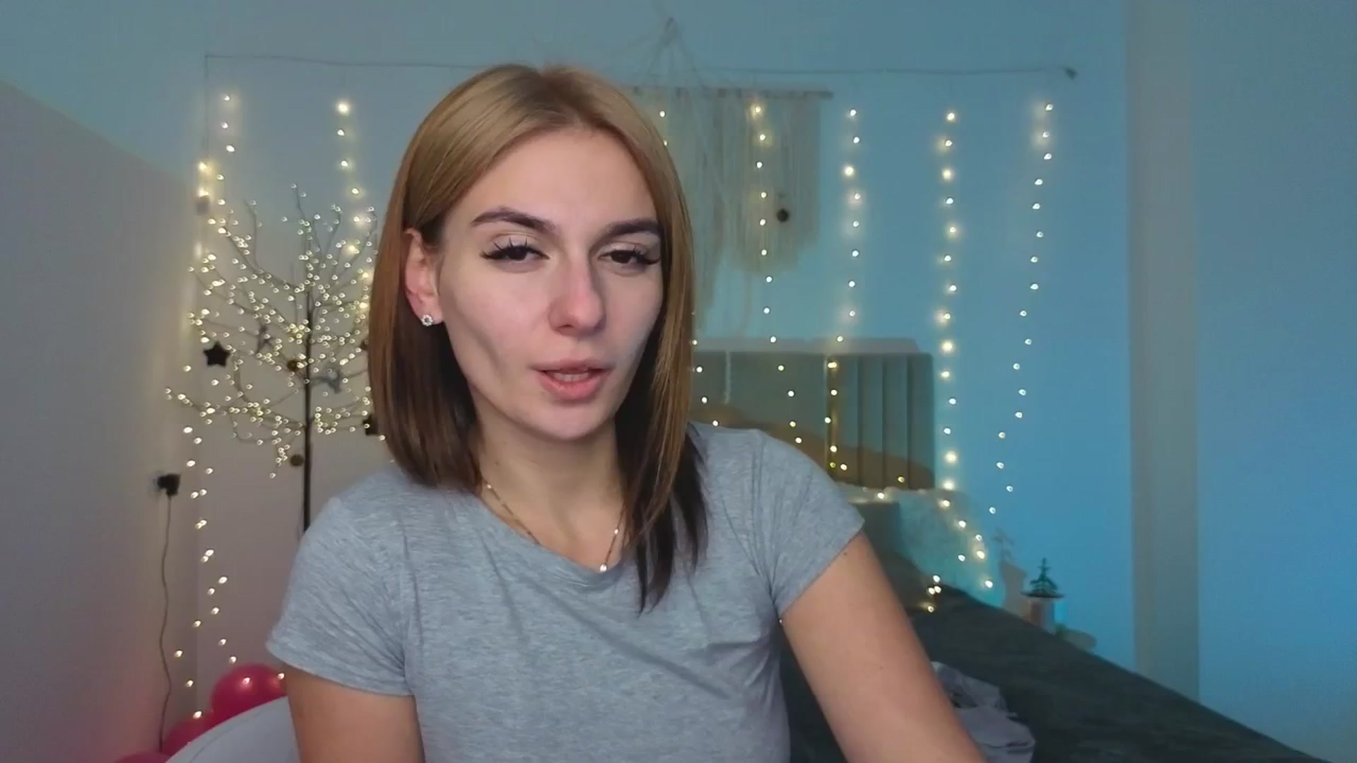 Gallery image thumbnail from M1ss_arina's myfreecams stream on, 01/21/2026, 04:46 image 3 of 20